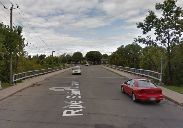 Fermeture du pont Saint-Charles