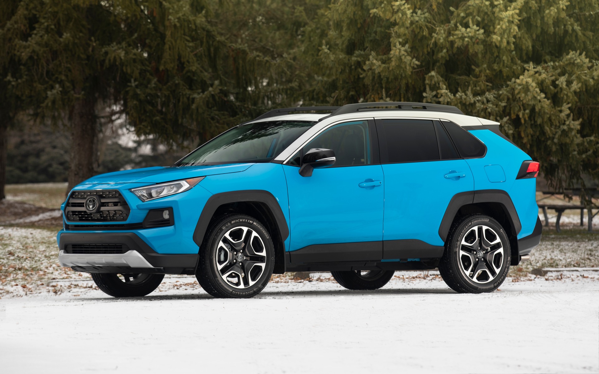 Toyota RAV4 2019, le champion se refait une beauté