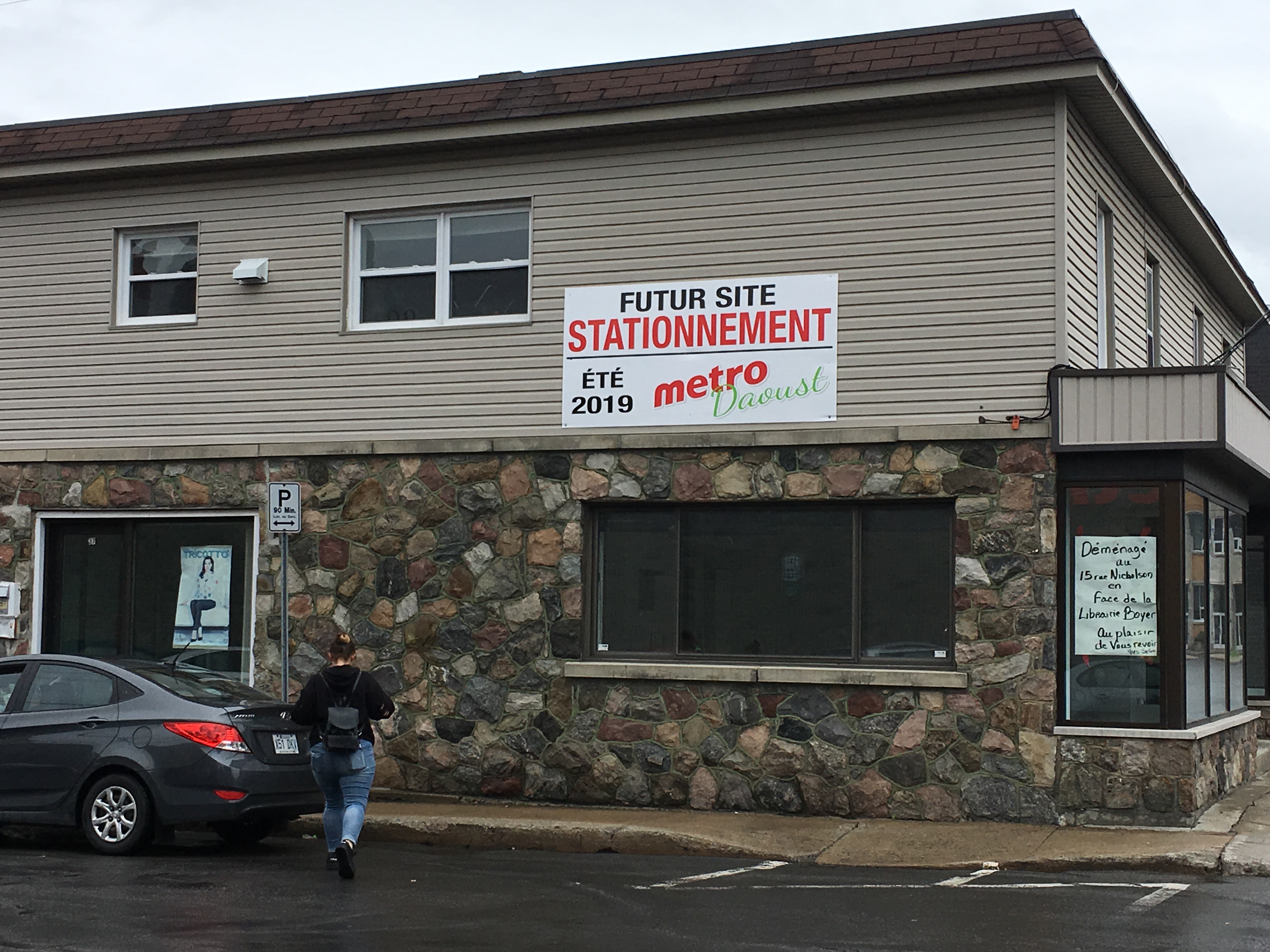 Nouveau stationnement au centre-ville