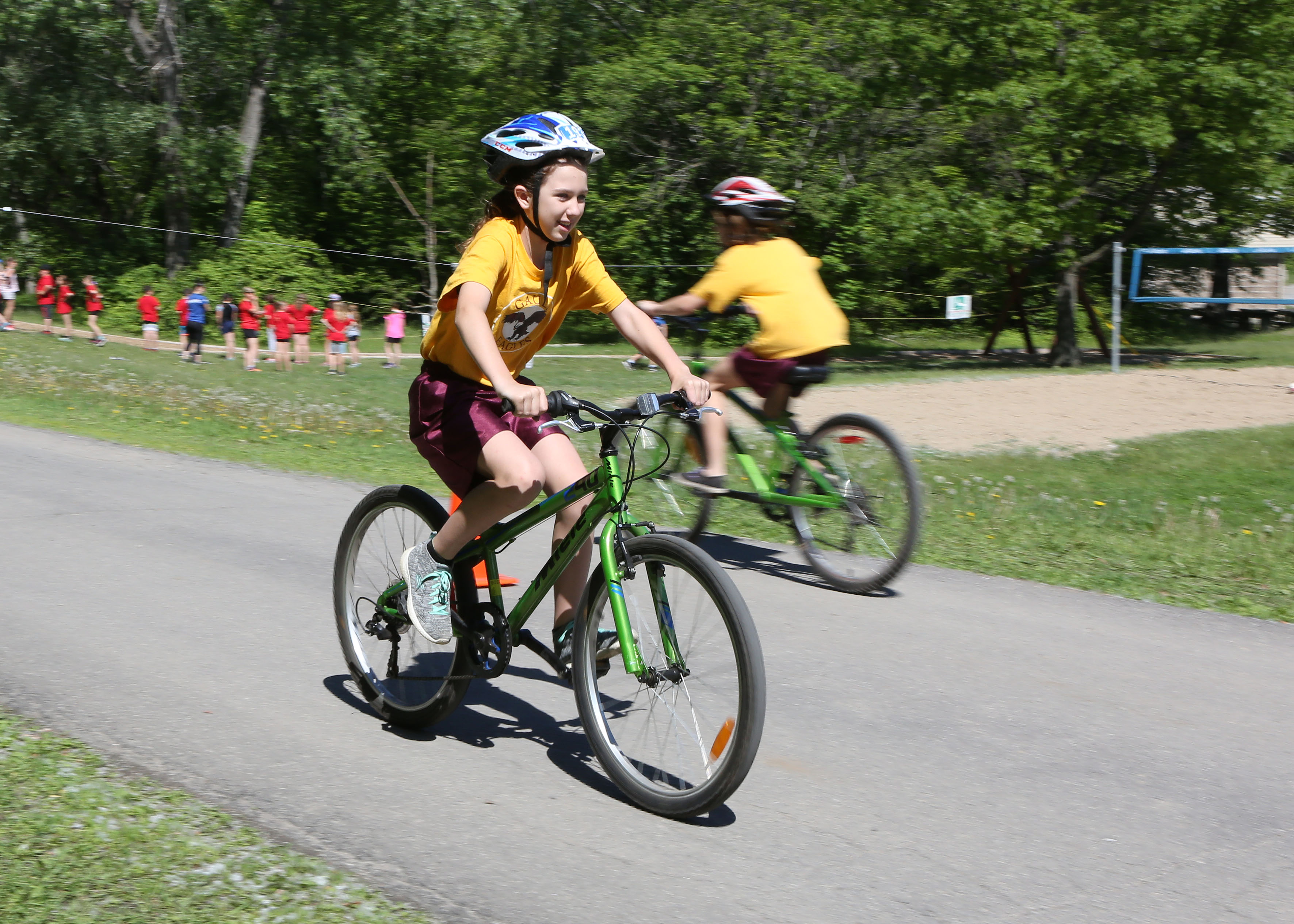 Participation record de 1120 élèves au 6e Triathlon scolaire