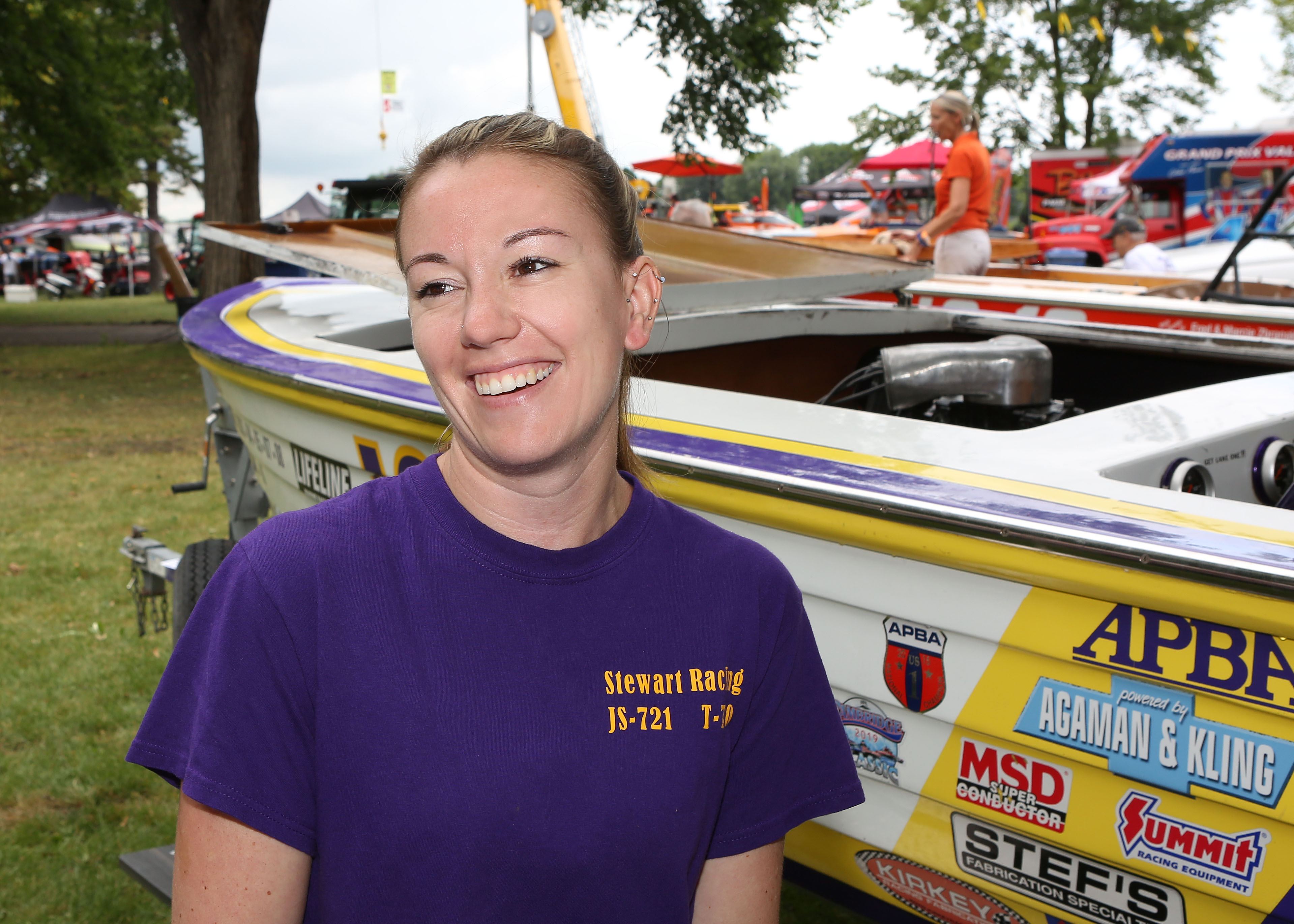 Courtney Stewart dans le sillage de son père