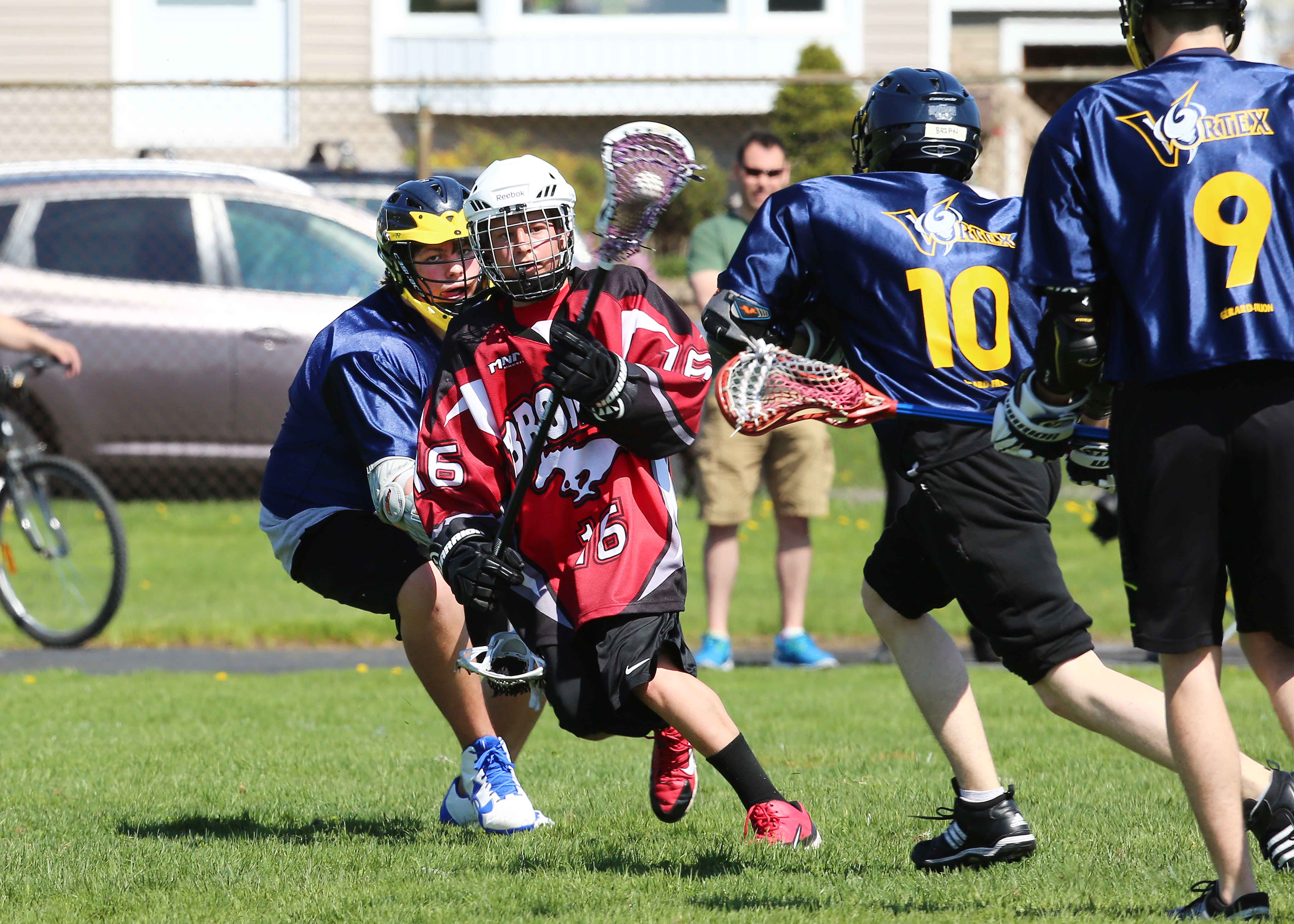 Automne prometteur pour la crosse au champ à Valleyfield