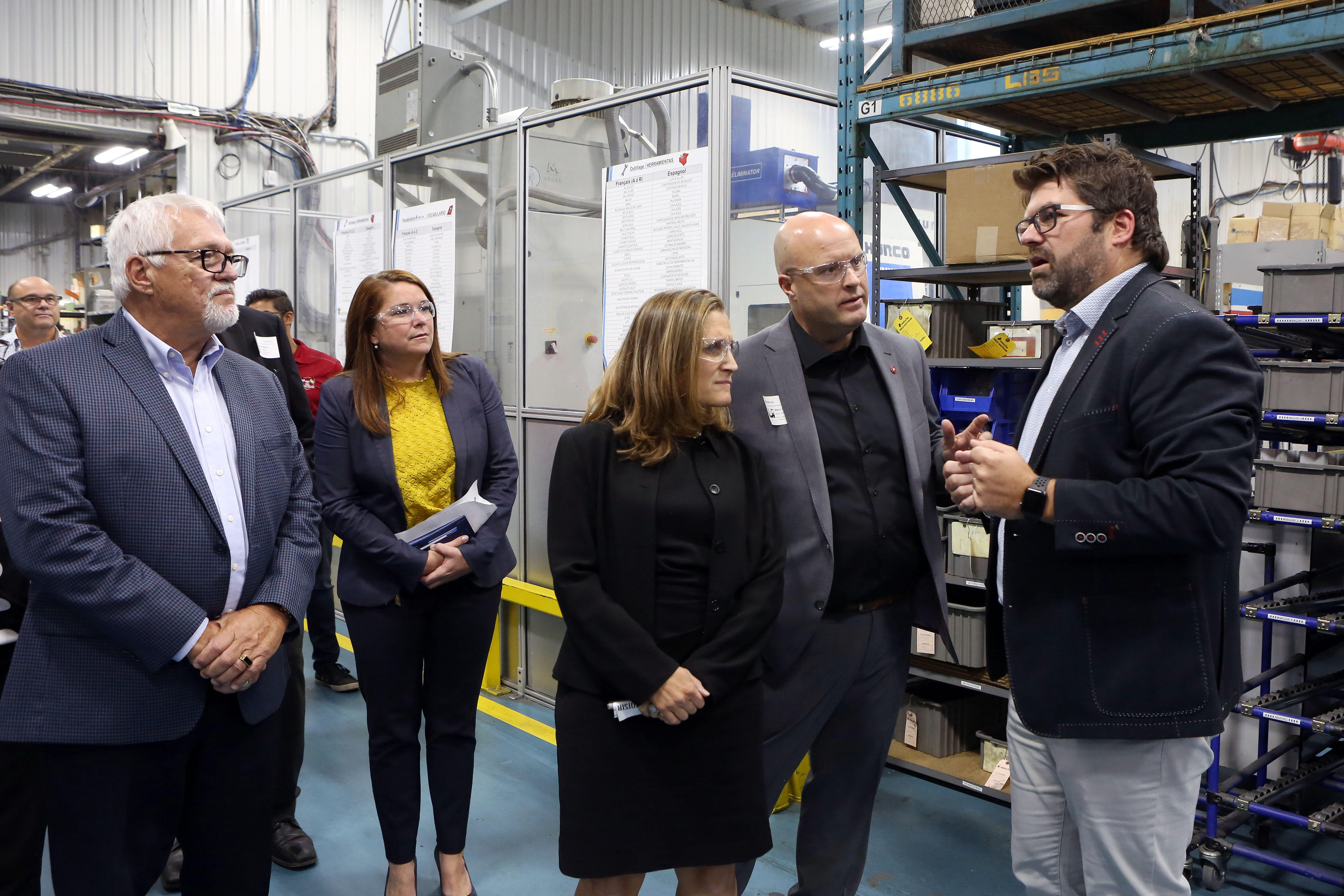 La ministre Chrystia Freeland consciente de la pénurie de main-d’œuvre