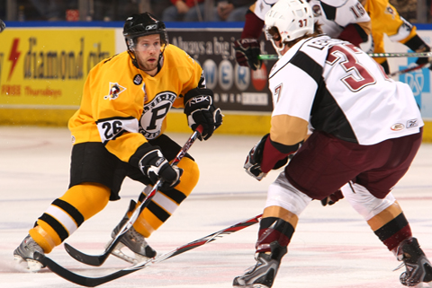 Image illustrant l'article: Jean-Michel Daoust allume les Pétroliers du Nord