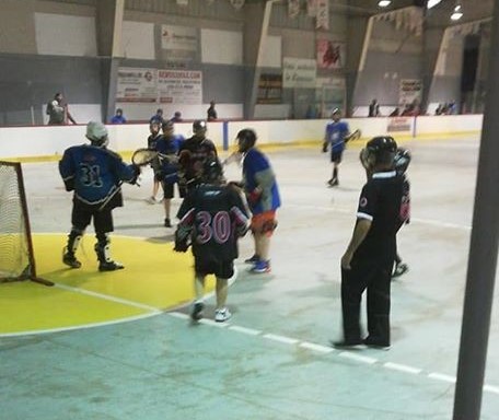 Les activités de la crosse mineure déplacées au Centre civique