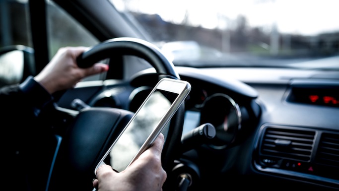 73 Québécois ont été tués par un conducteur distrait en 2021