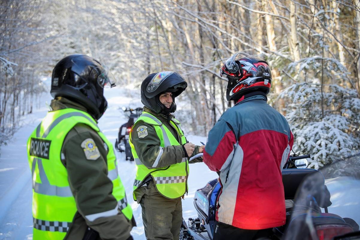 Vérifiez vos cadeaux avant de les envelopper!