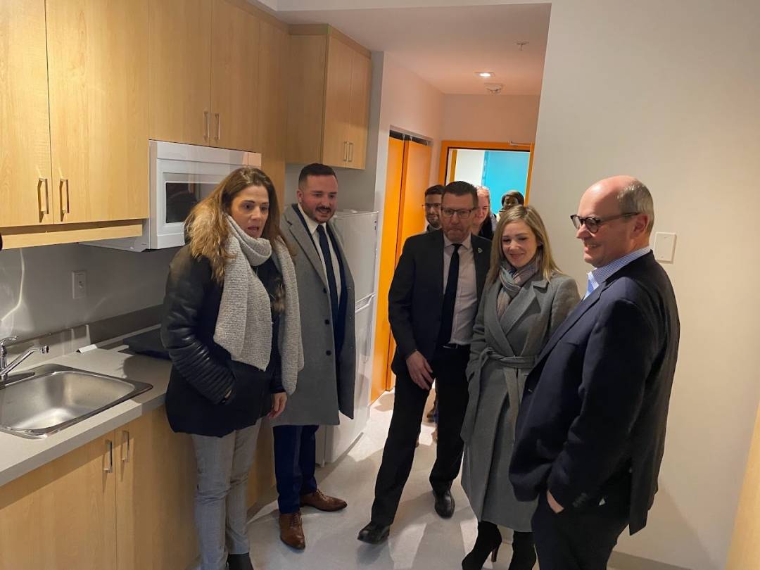 Un beau-père exemplaire!