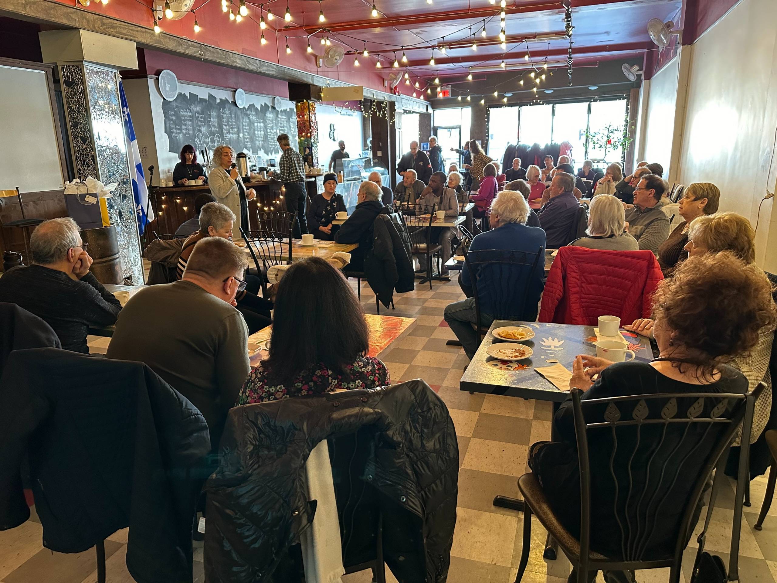 Le voisin un peu tannant