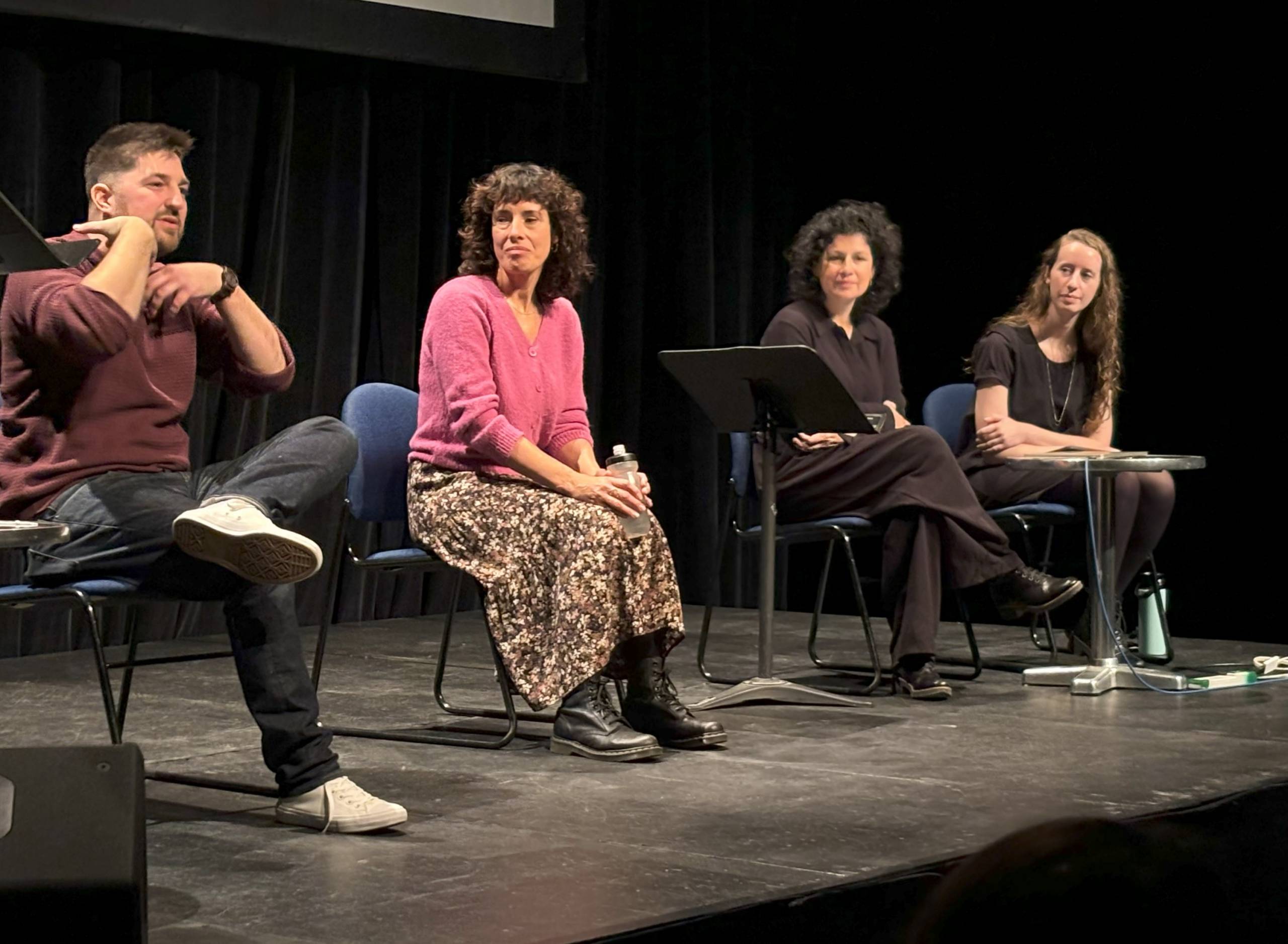 Les bouledogues ne peuvent pas freiner dans la neige