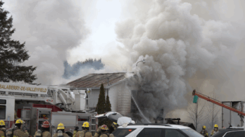 Incendie de bâtiment agricole et de garage à Coteau-du-Lac
