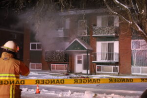 Le feu force l’évacuation de trois locataires