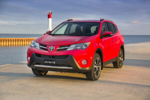 Un rappel de plus de 2 millions de Toyota RAV4 pour risque d’incendie