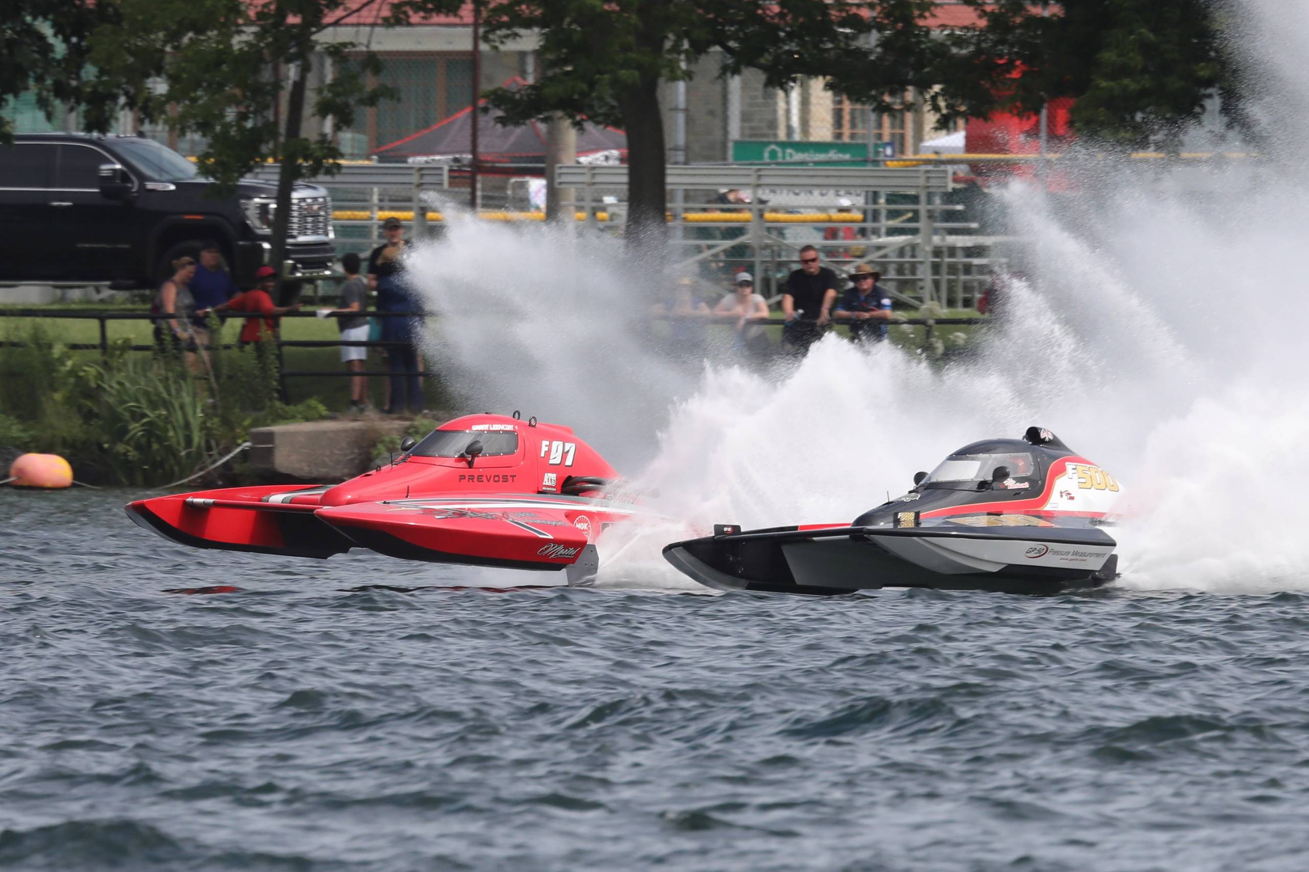 Formule 2500 : Liddycoat surprend Kanfoush