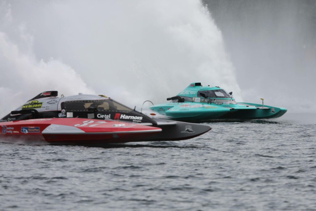 Karl St-Vincent l’emporte enfin devant les siens