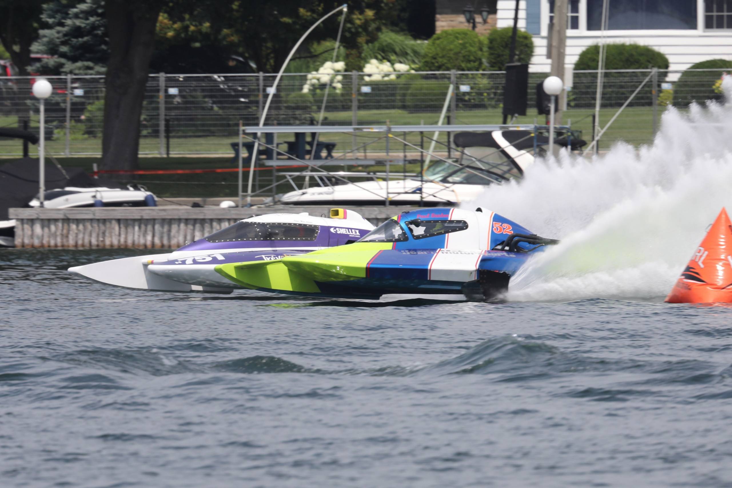 Barber sort fort et l’emporte en Hydro 350