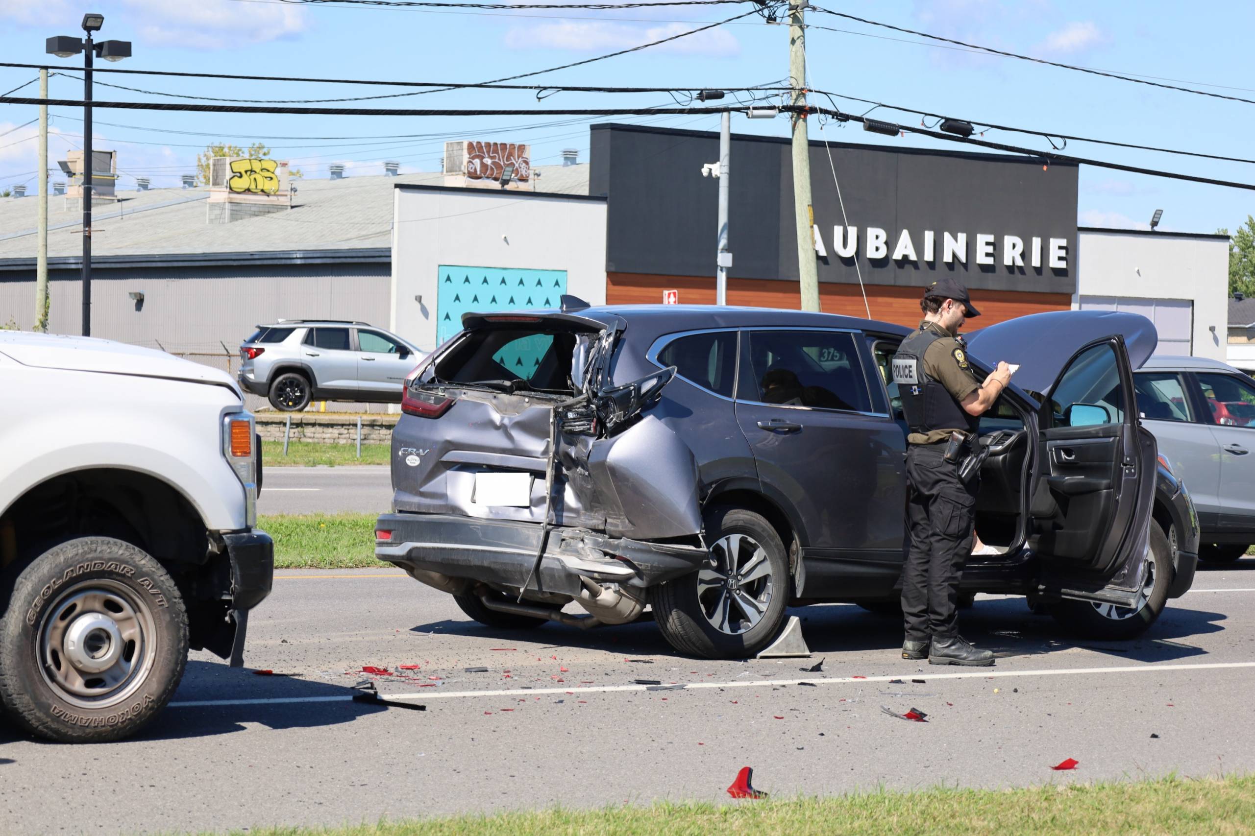Valleyfield: quatre véhicules impliqués dans un accident