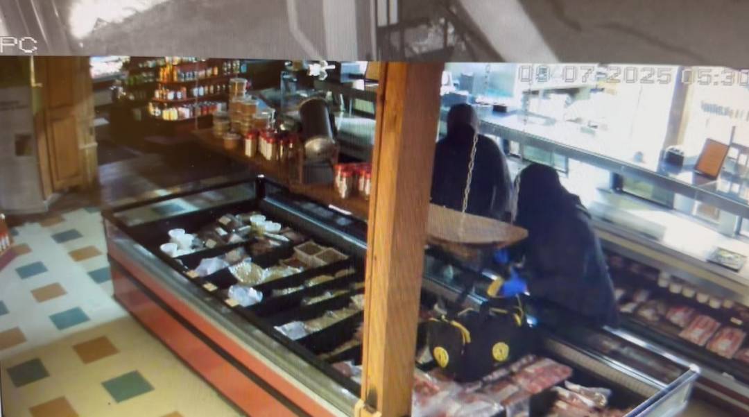 Des pilleurs à la Boucherie Champlain