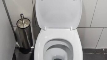 Huntingdon : une toilette permanente pour contrer le vandalisme