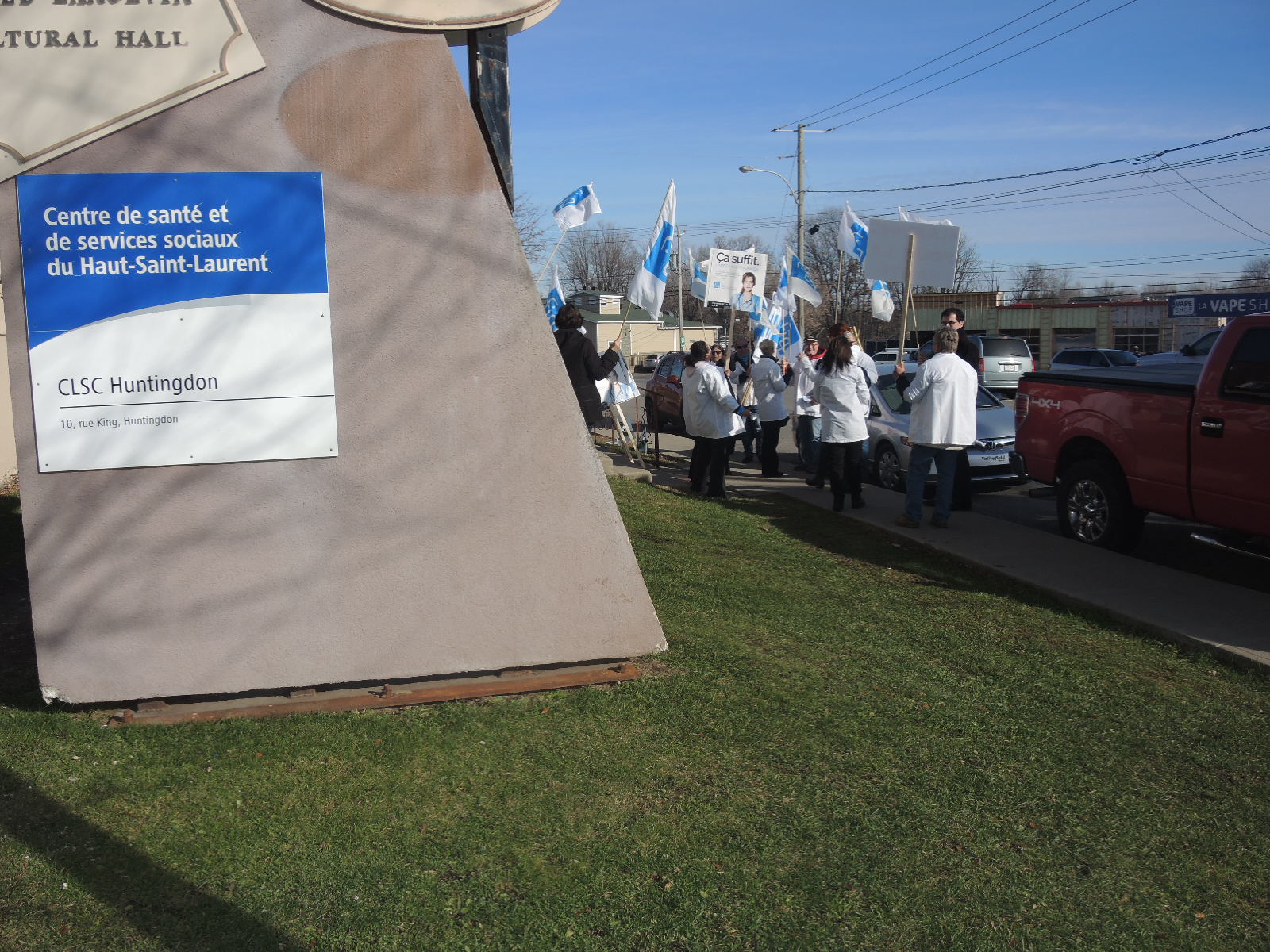 Ça manifeste à Huntingdon