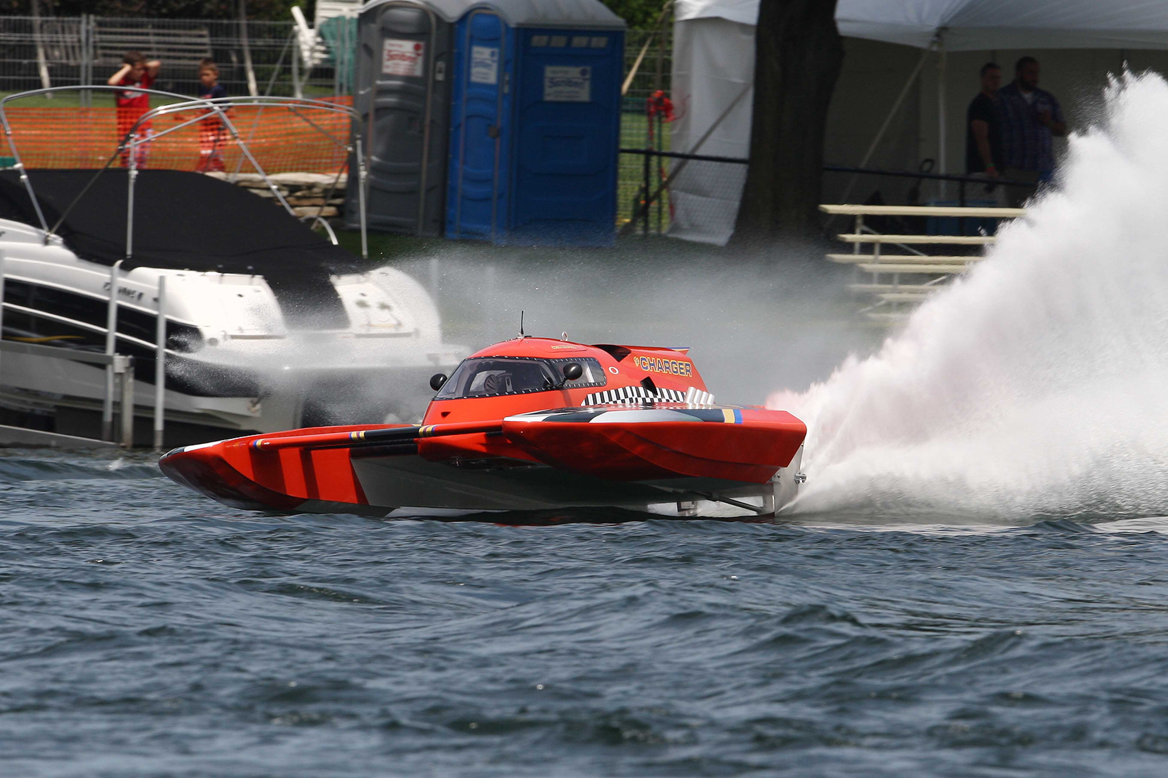 Image illustrant l'article: Participation de 13 bateaux Grand Prix à Long Sault