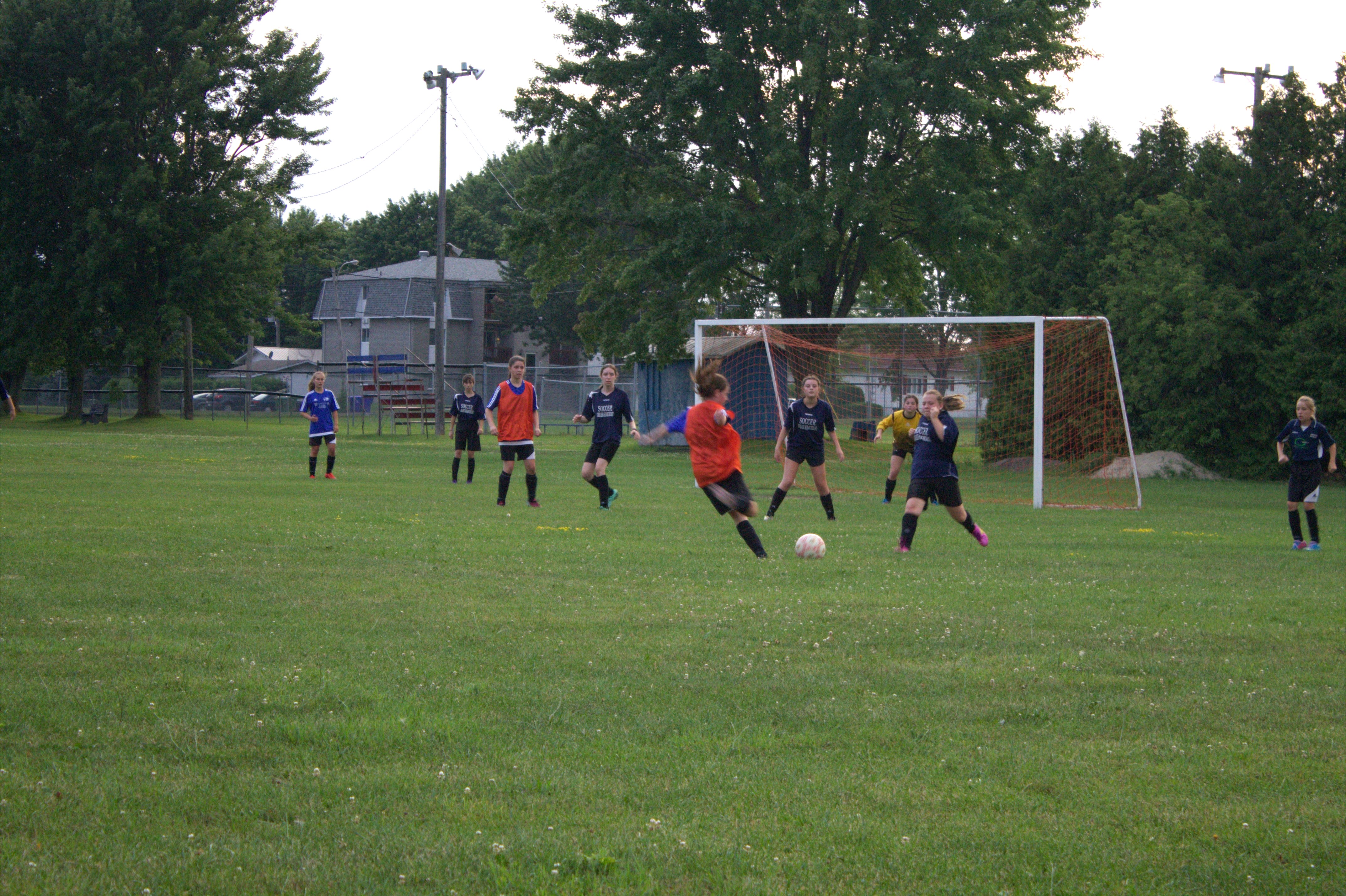 Saint-Chrysostome: nouvel éclairage pour les terrains de soccer