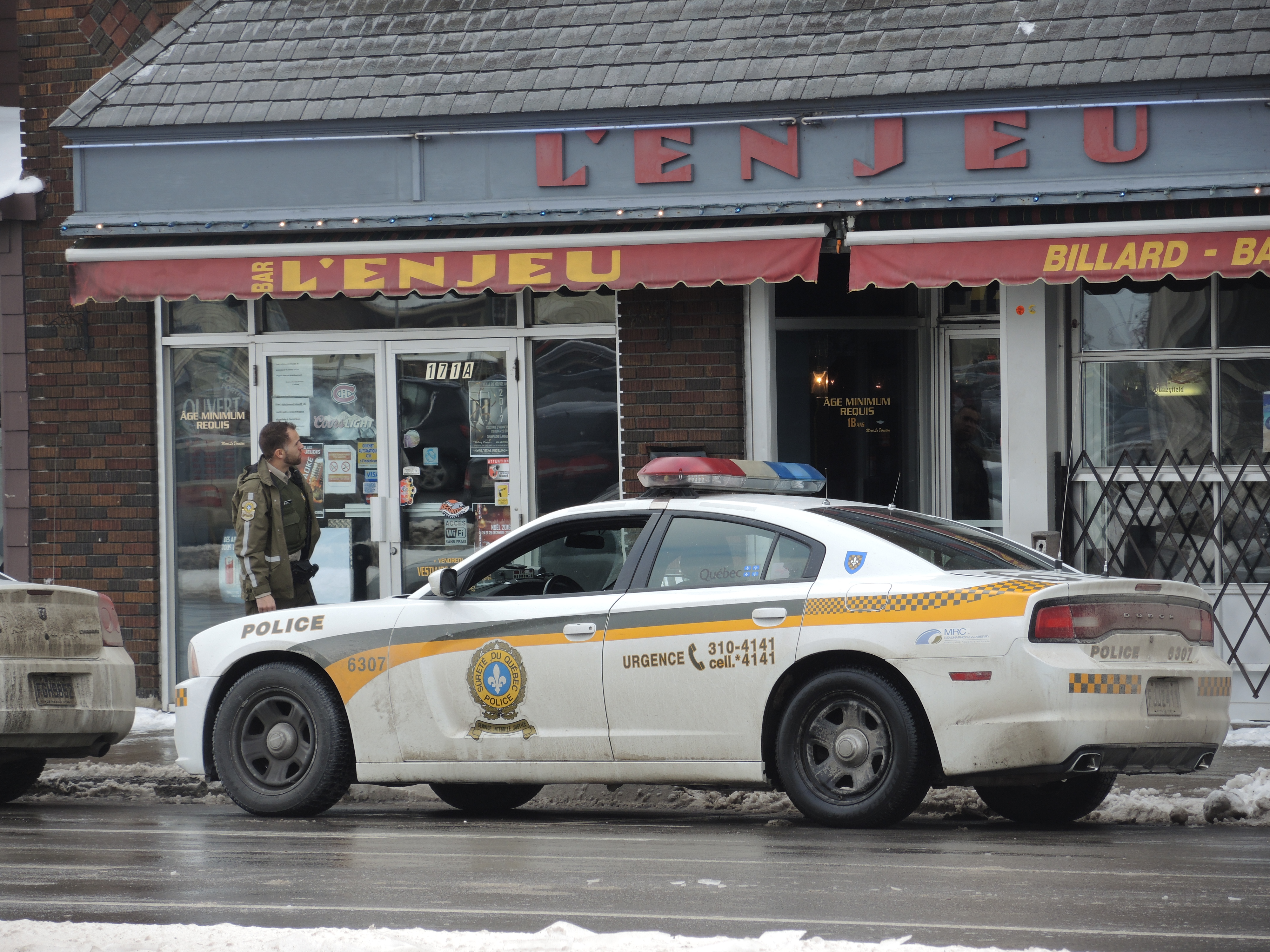 Image illustrant l'article: Perquisitions et arrestations à Salaberry-de-Valleyfield