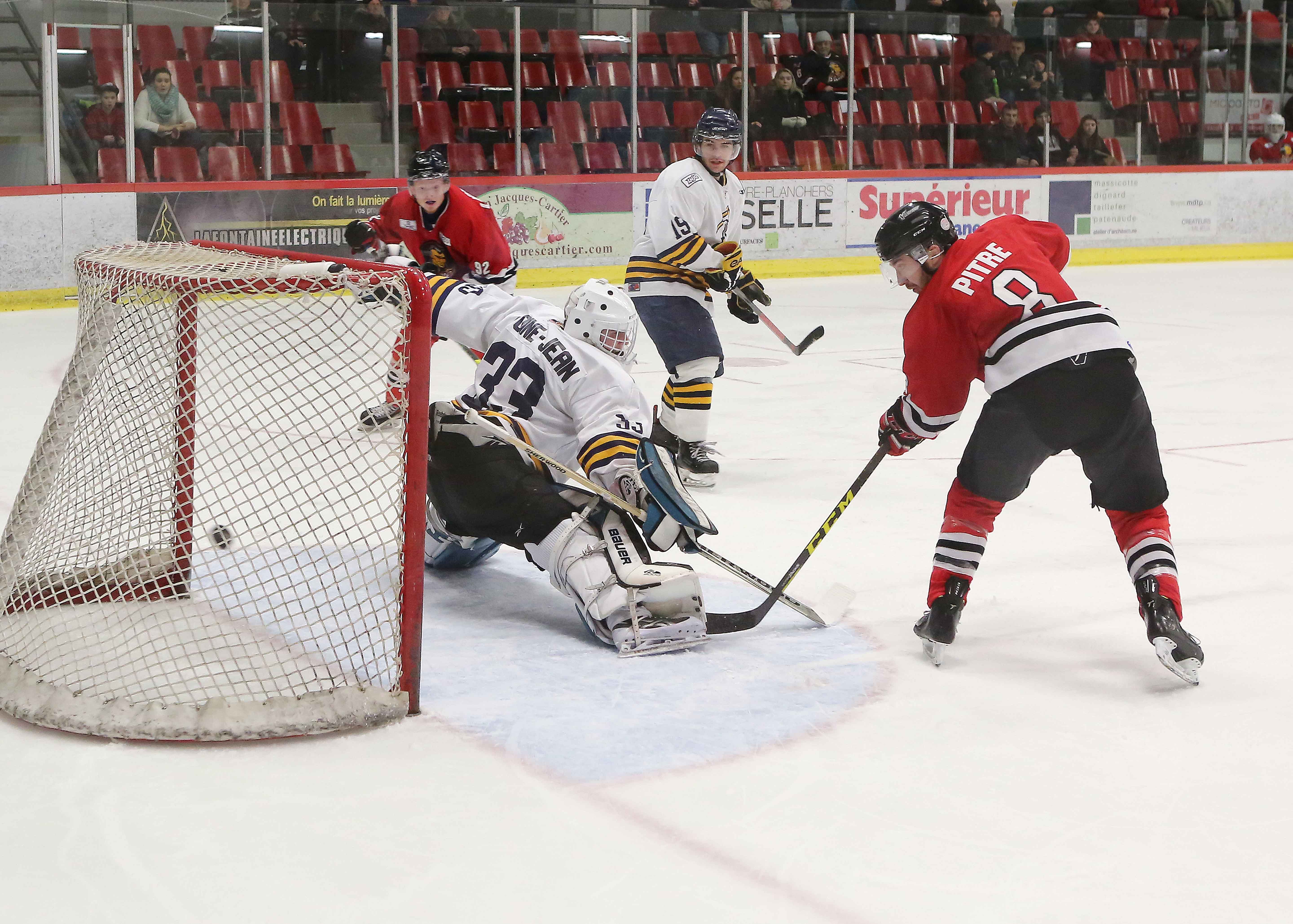 Les Braves se dressent et triomphent