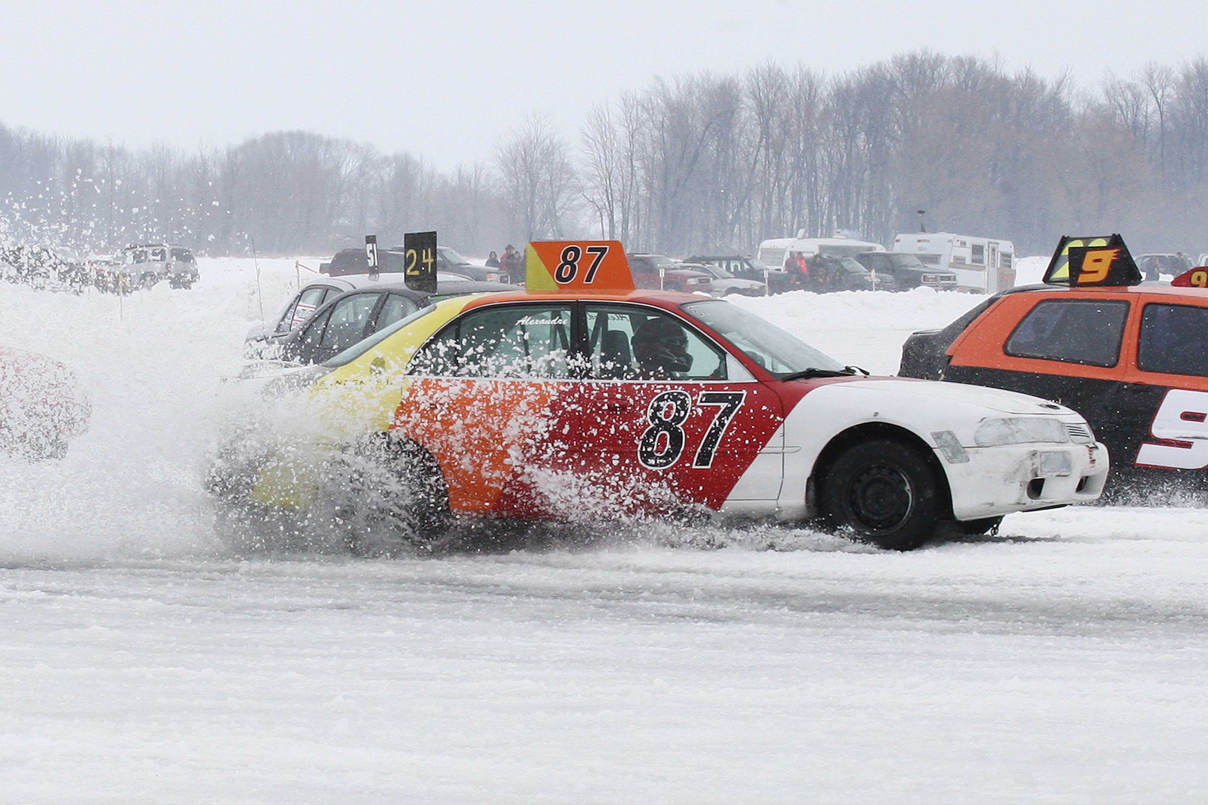 Image illustrant l'article: Les courses sur glace remises au 5 mars
