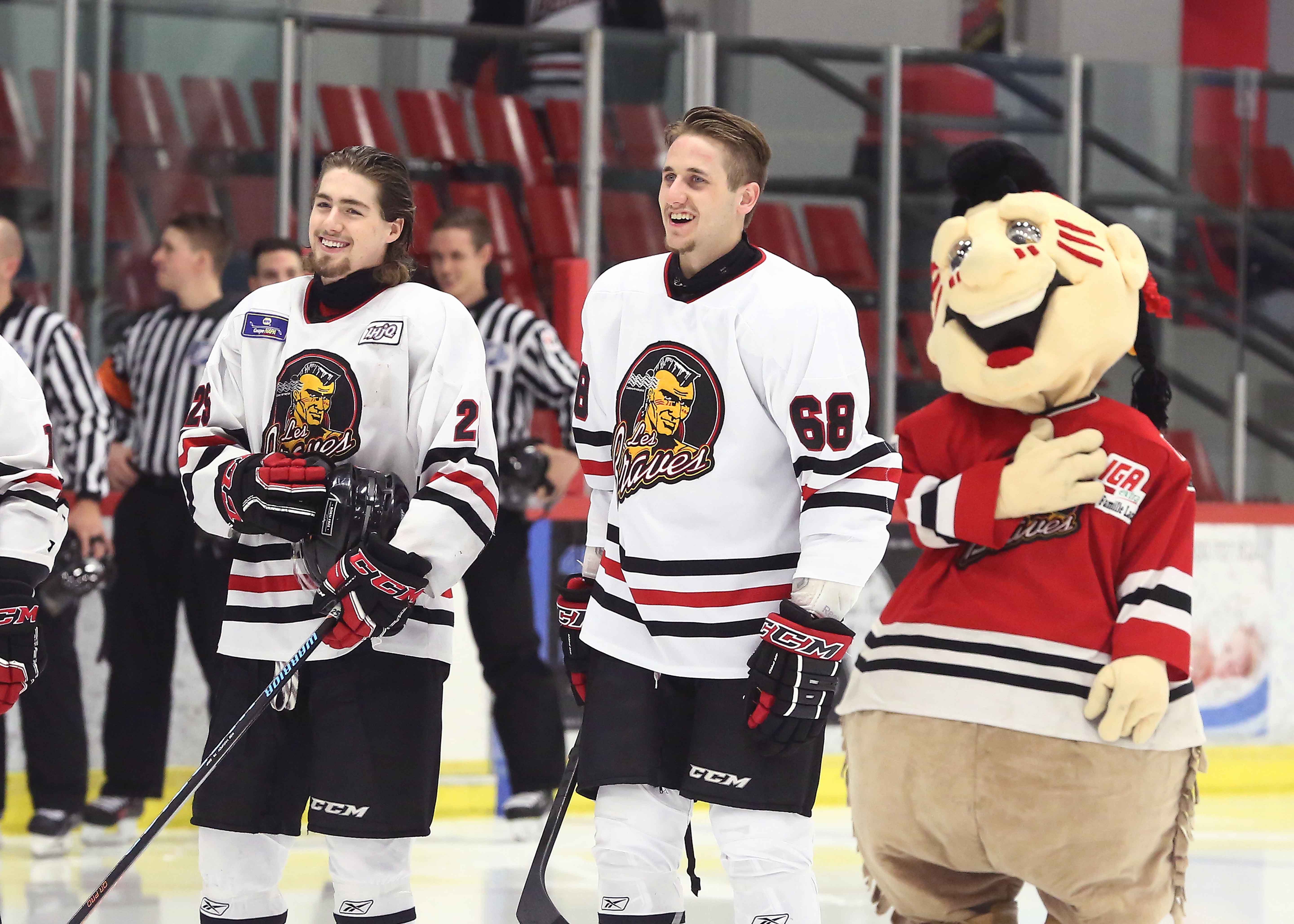 Guillaume Mc Sween en uniforme pour les Braves