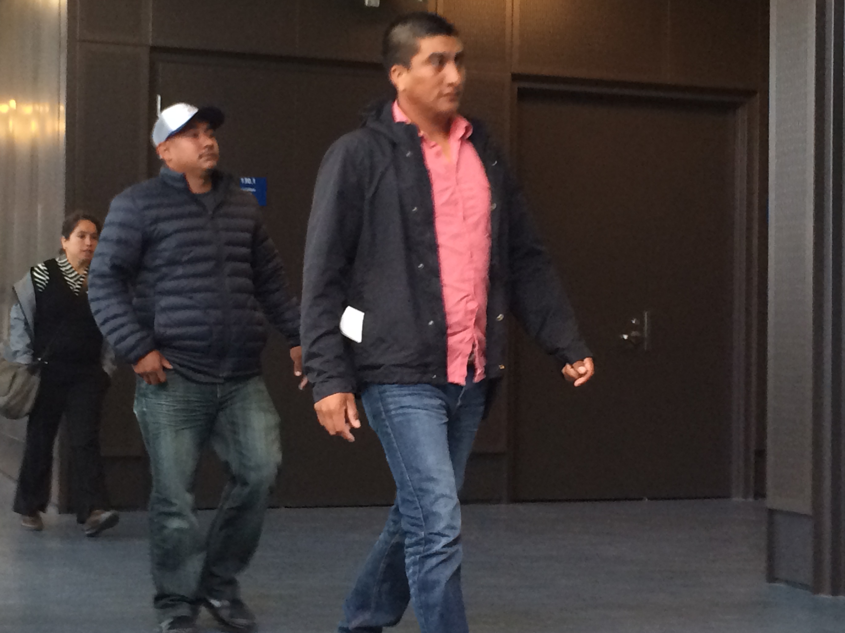 Travailleurs étrangers reconnus coupables de vol