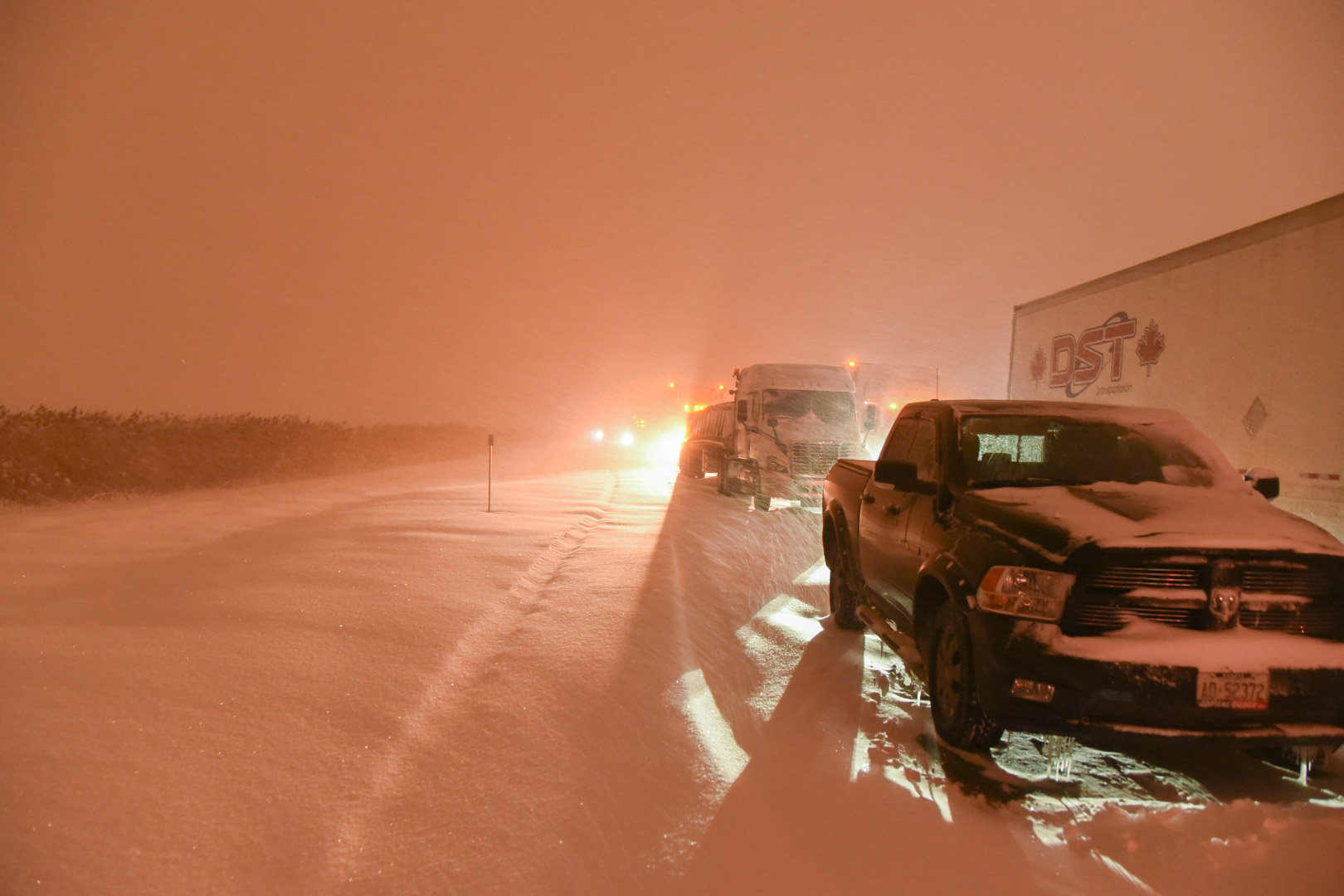 Des gens toujours pris dans leur voiture sur l’autoroute 20, six heures après un carambolage