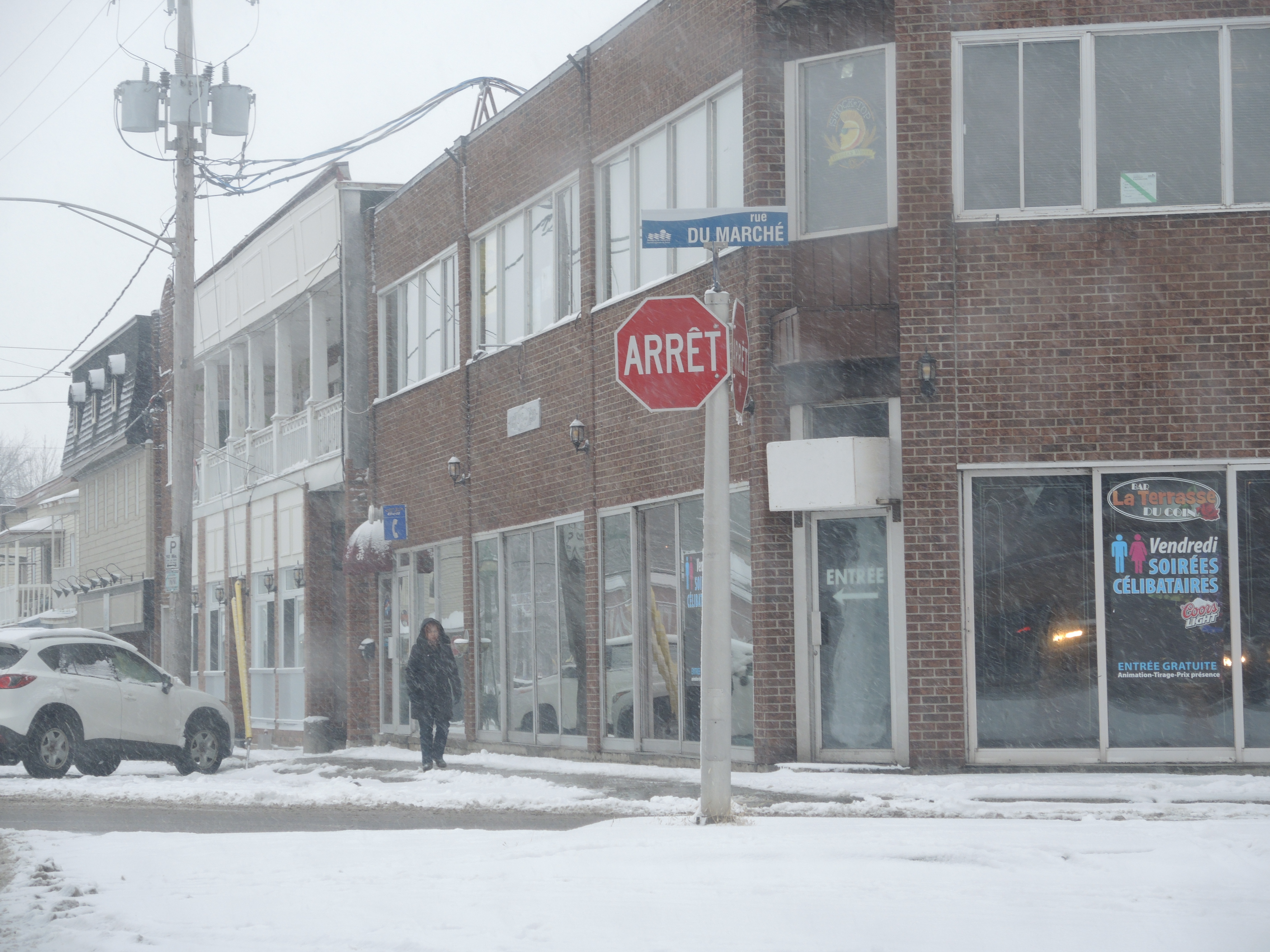 Image illustrant l'article: Une autre perquisition à La Terrasse du coin
