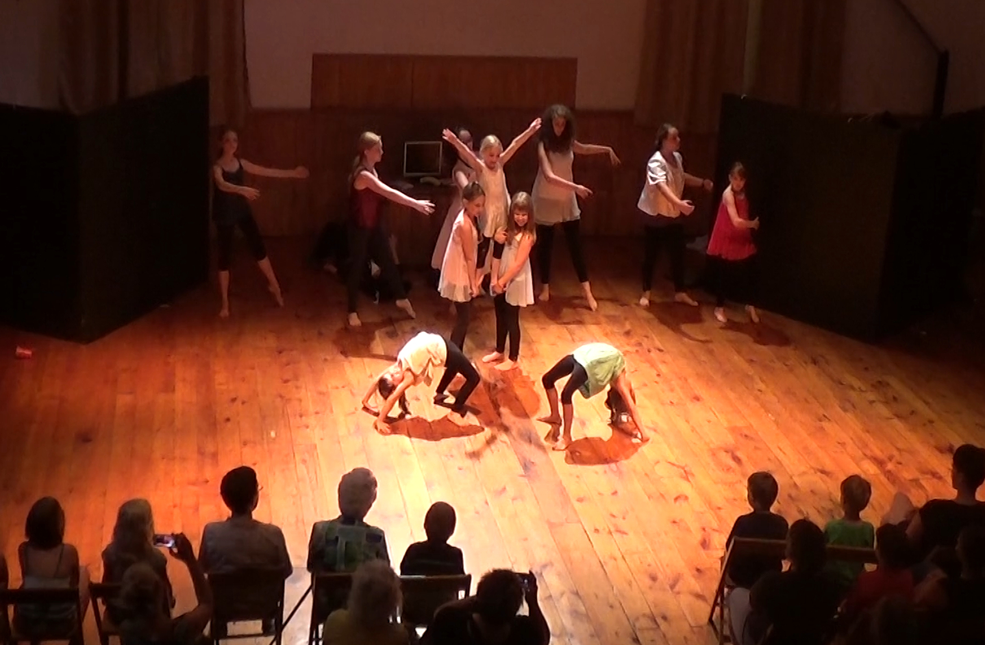 Image illustrant l'article: Summer Arts Camp at Huntingdon’s Grove Hall