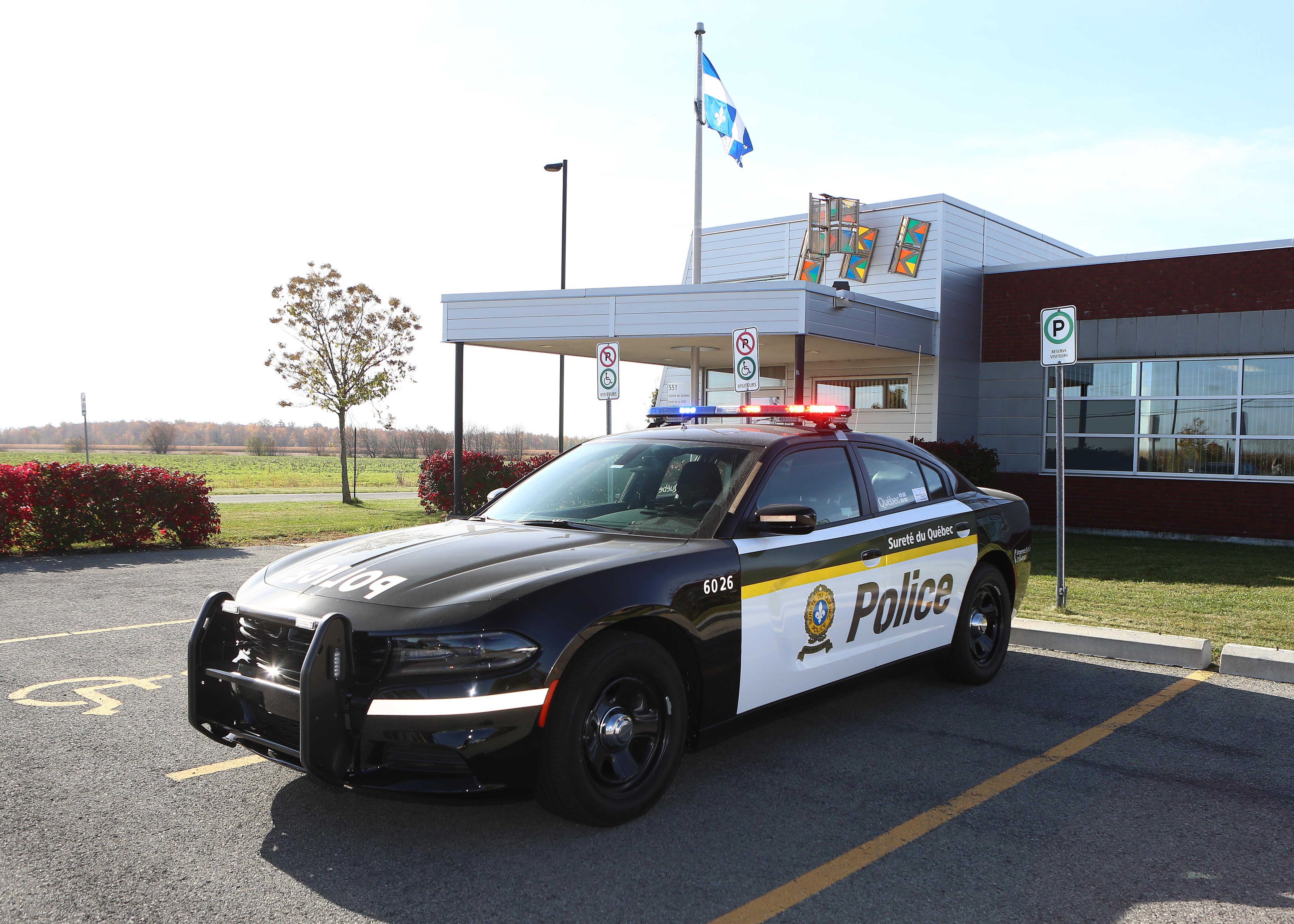 Bijoux, argent, pneus et pièces électroniques dérobés par les voleurs