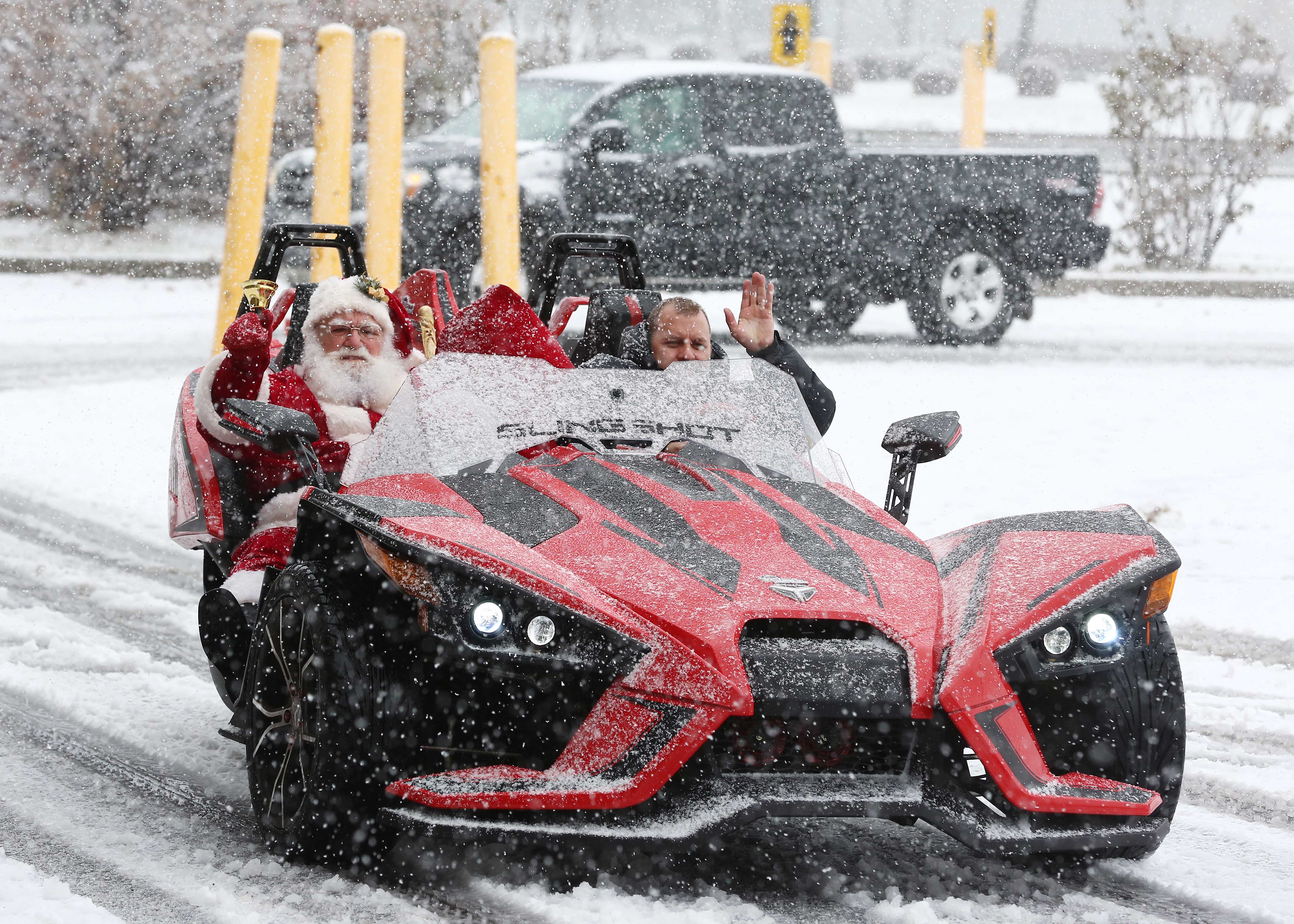 Le père Noël fait son entrée