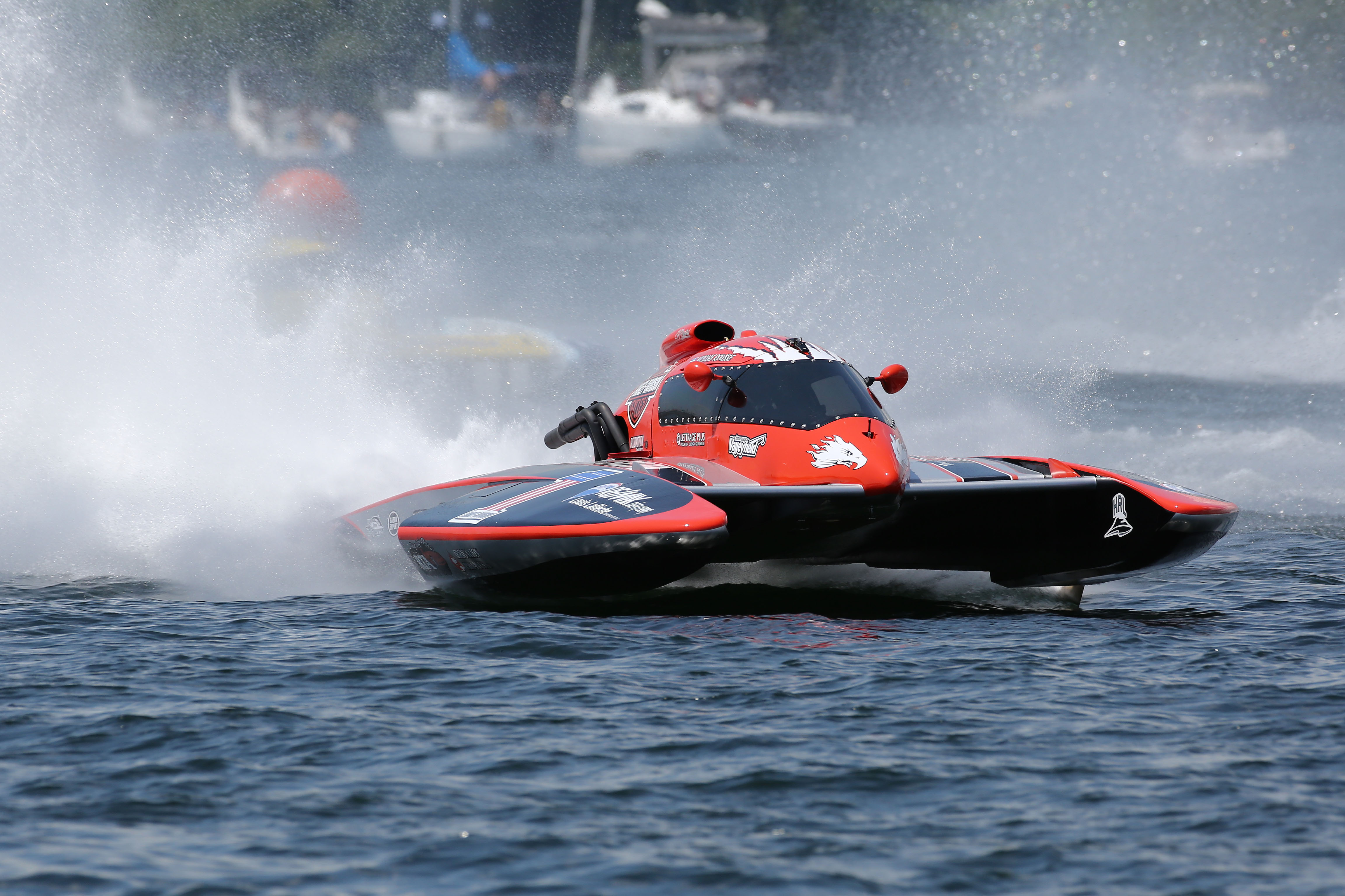 Image illustrant l'article: Nicolas Rousse remettra son bateau de classe Hydro 350