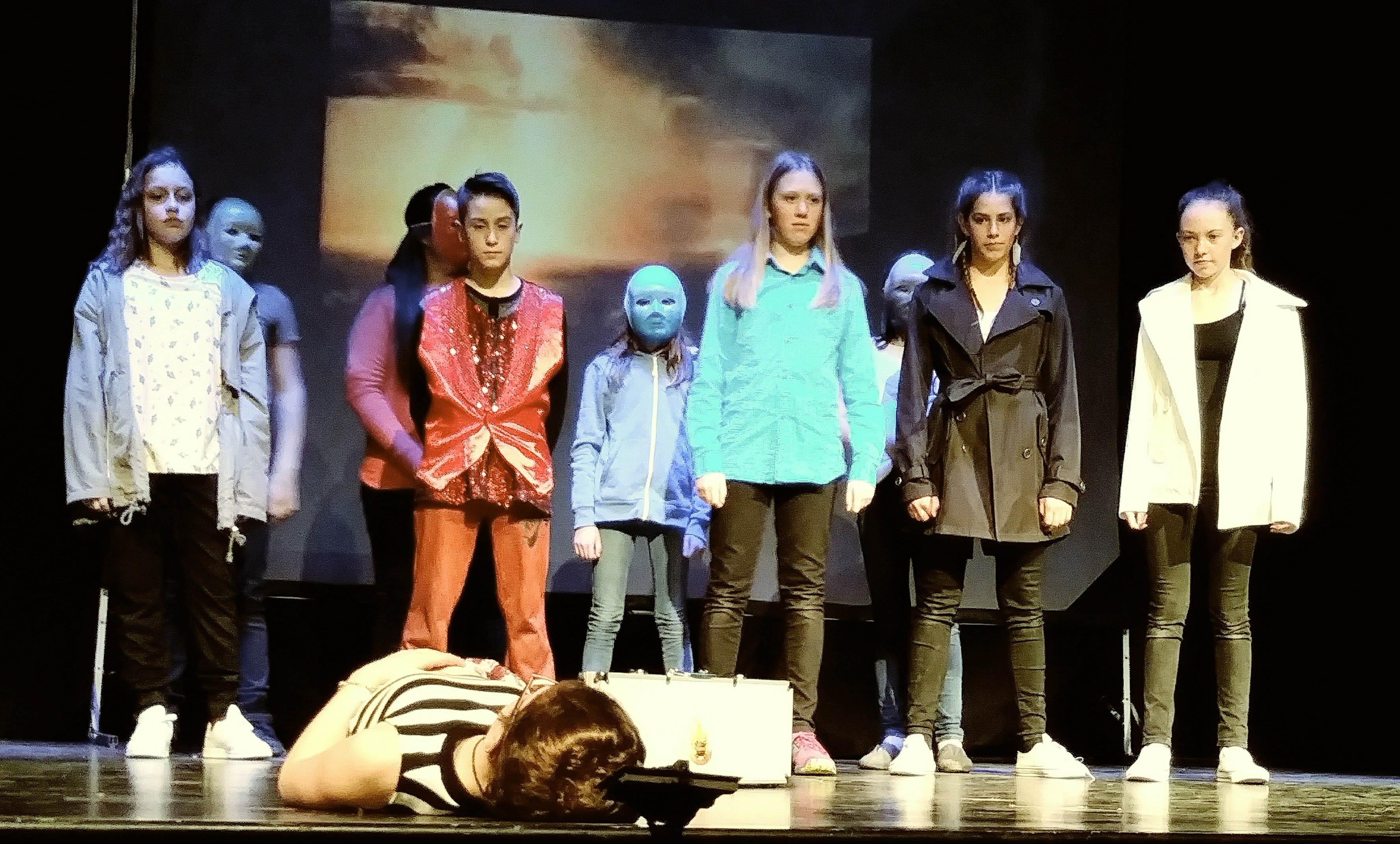 Belle expérience de théâtre pour des élèves de Les Cèdres