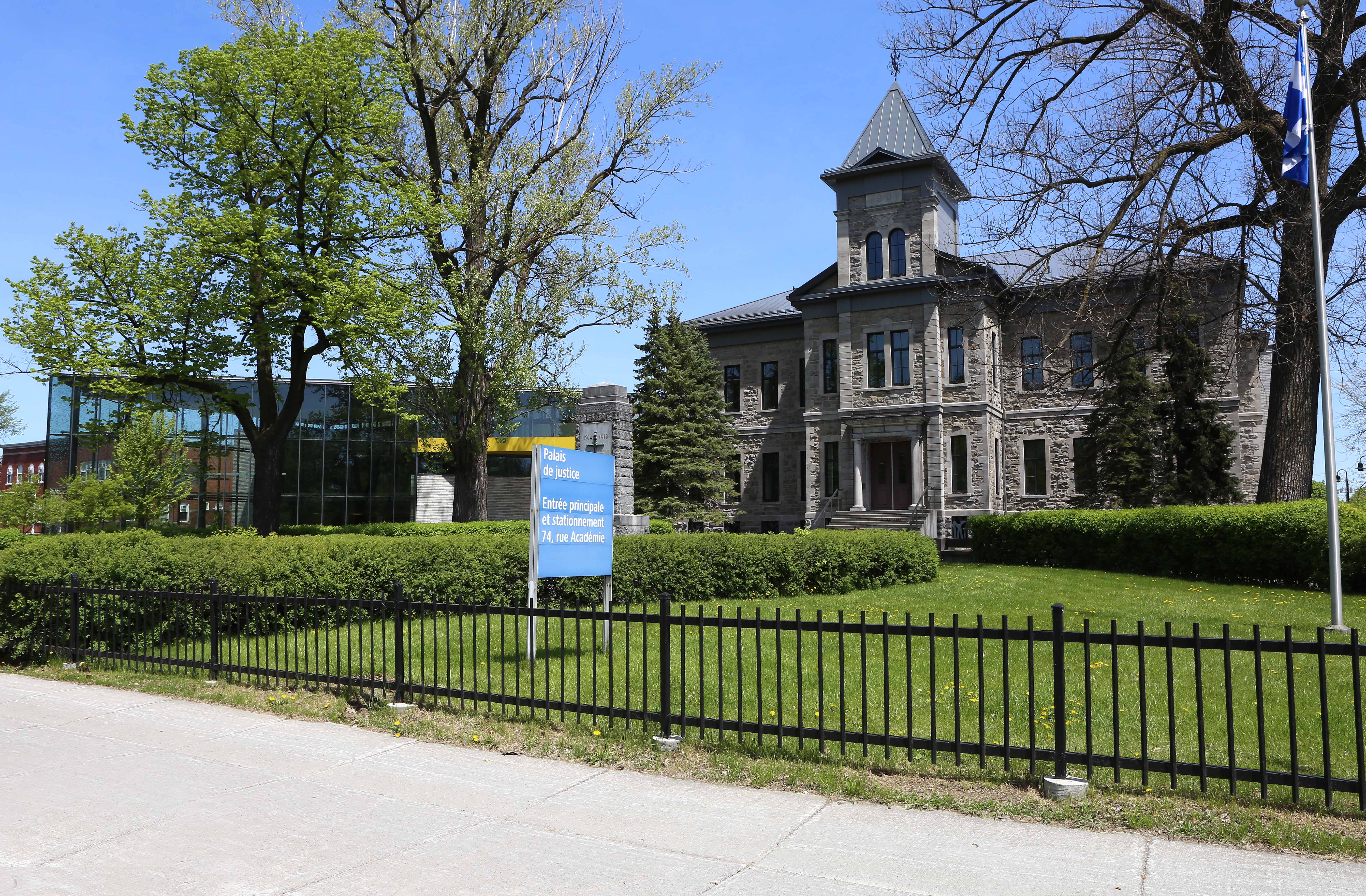 Deux ans de prison pour un producteur de cannabis