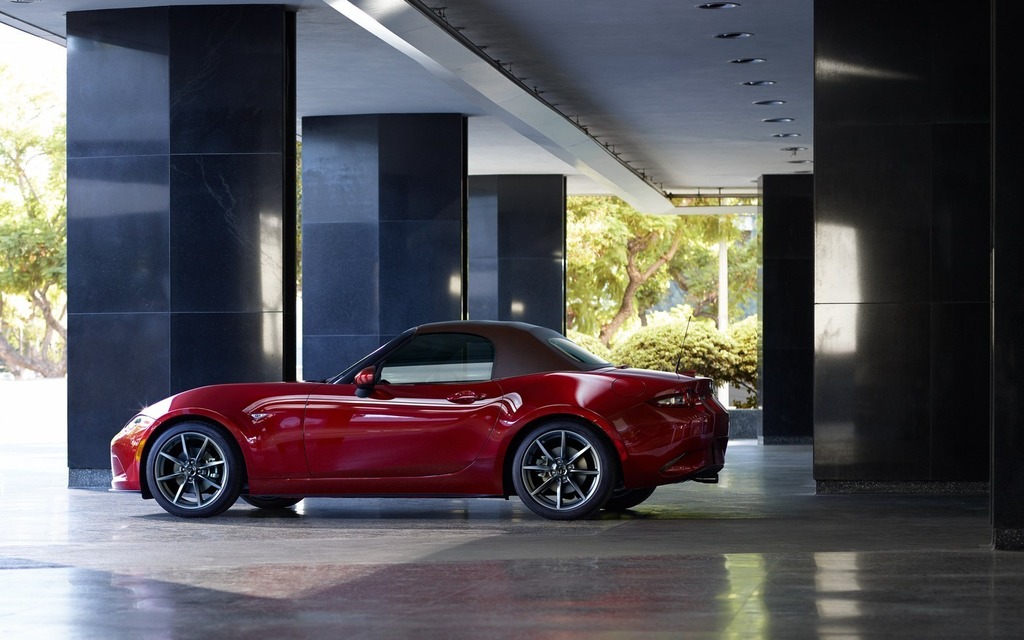 La Mazda MX-5 2019 reçoit plus de puissance!