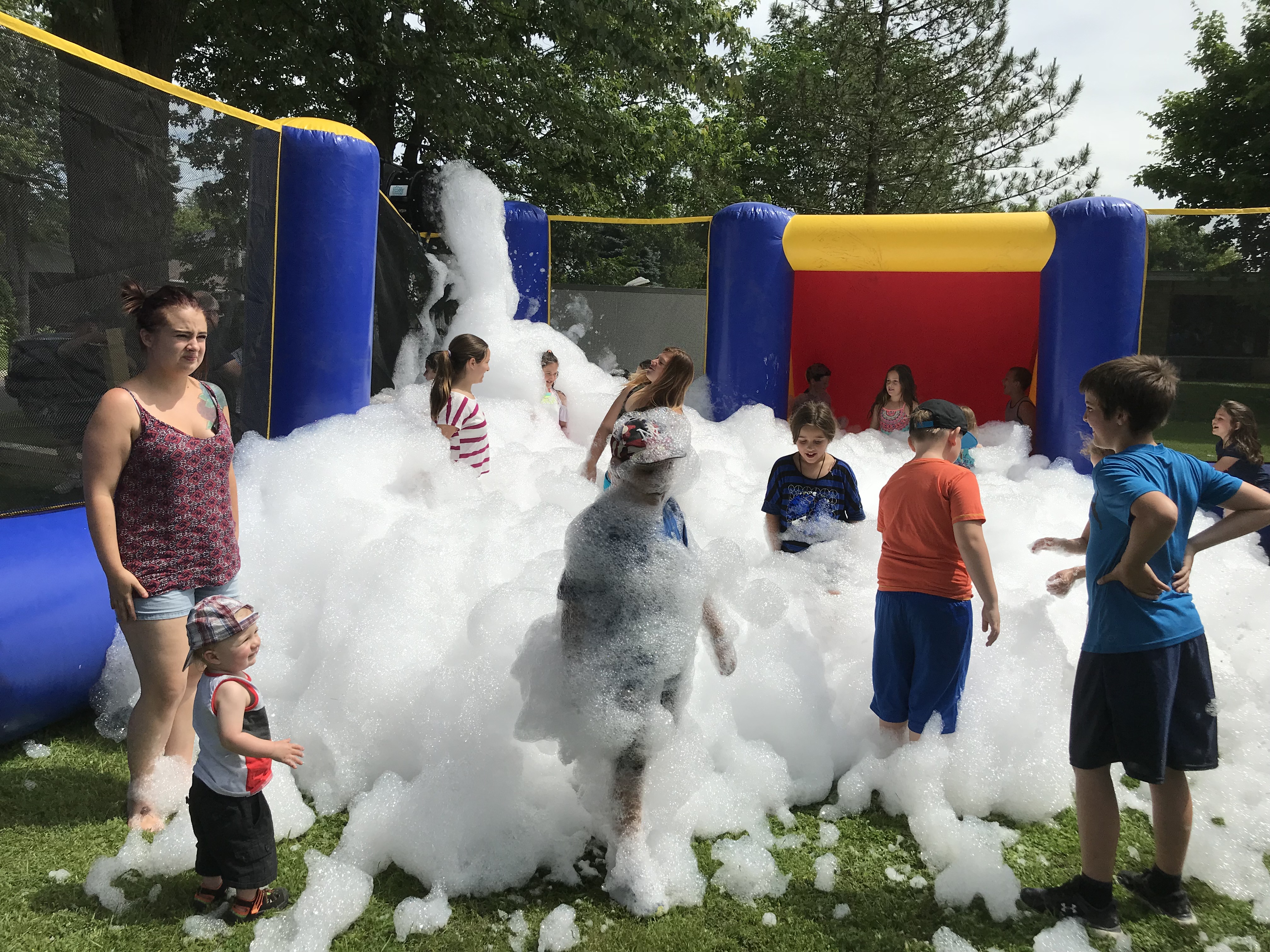 Image illustrant l'article: Huntingdon Optimist Club 45th anniversary celebrated with community-wide party