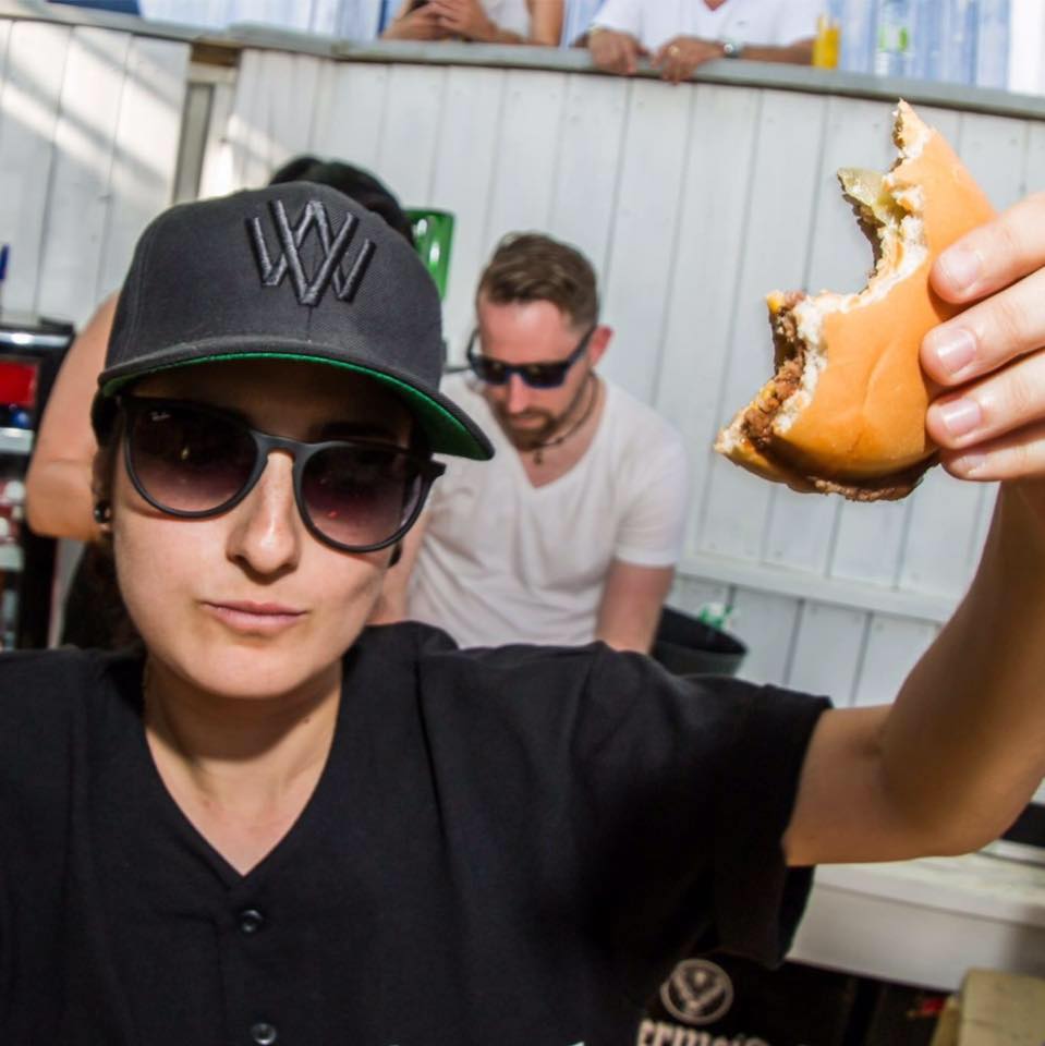 La DJ Tizi s’ajoute à l’événement FEEL