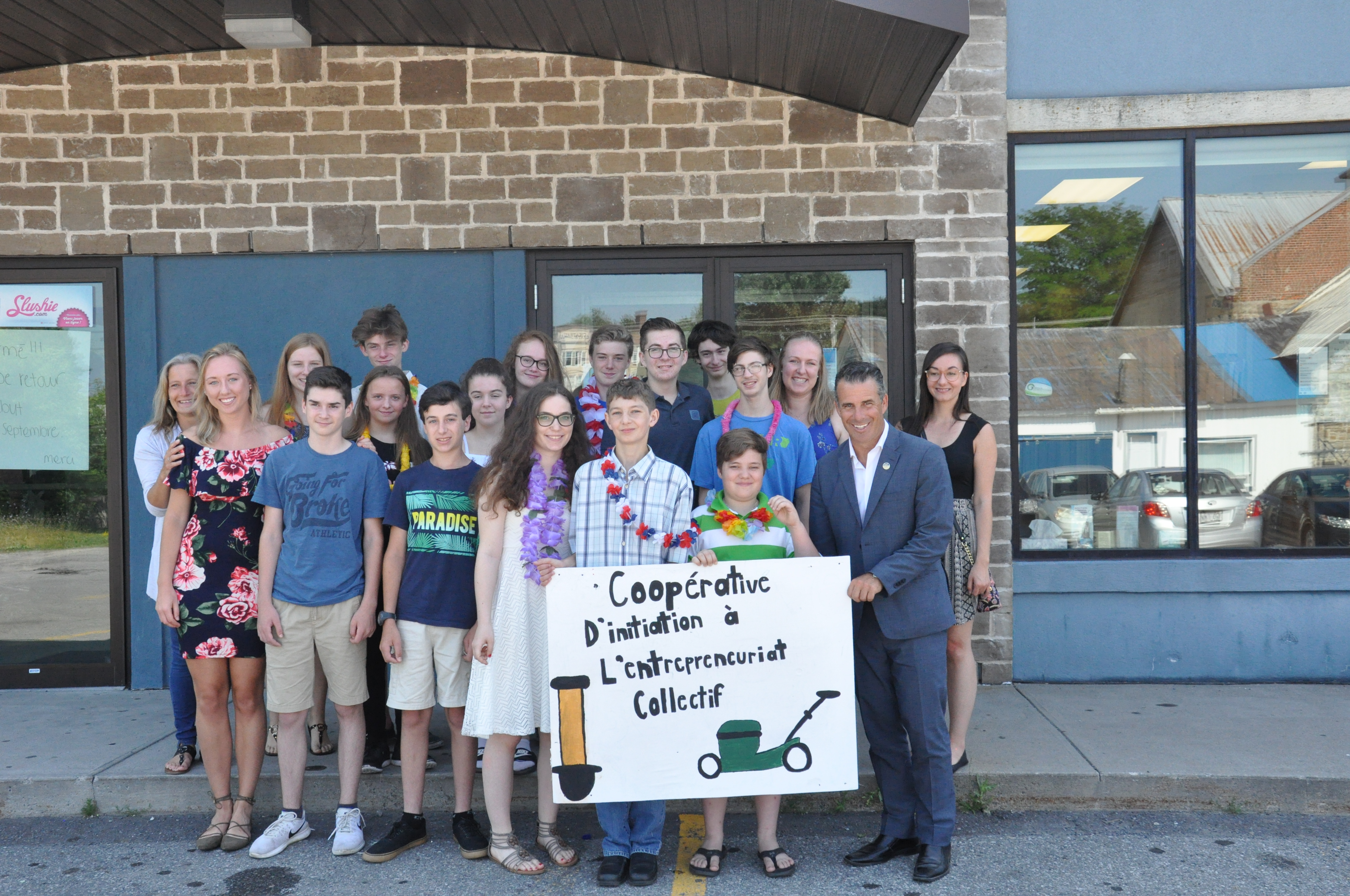 Image illustrant l'article: Des jeunes efficaces et travaillants vers une année record