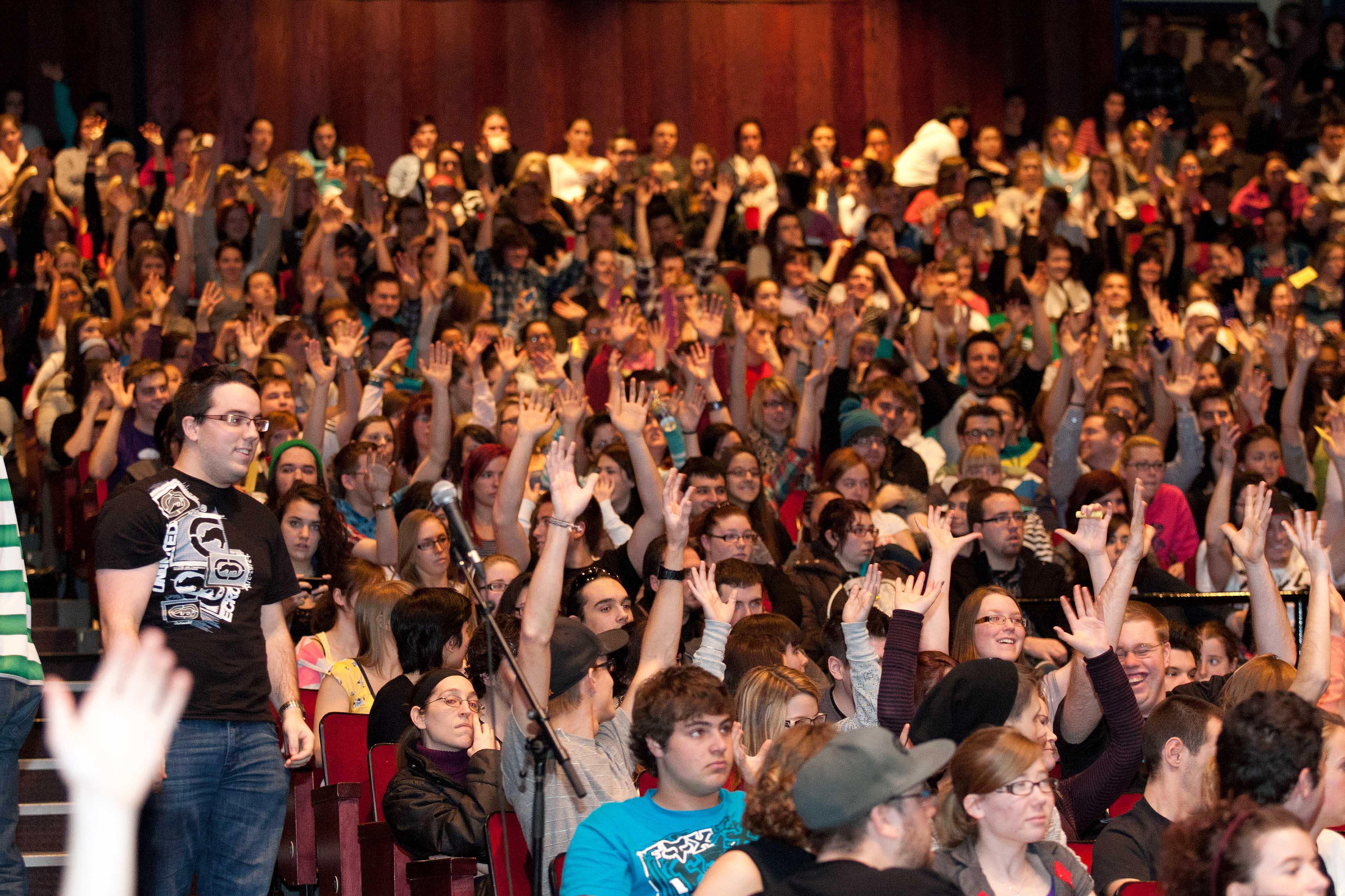 Les jeunes votent-ils moins que leurs parents et grands-parents ?