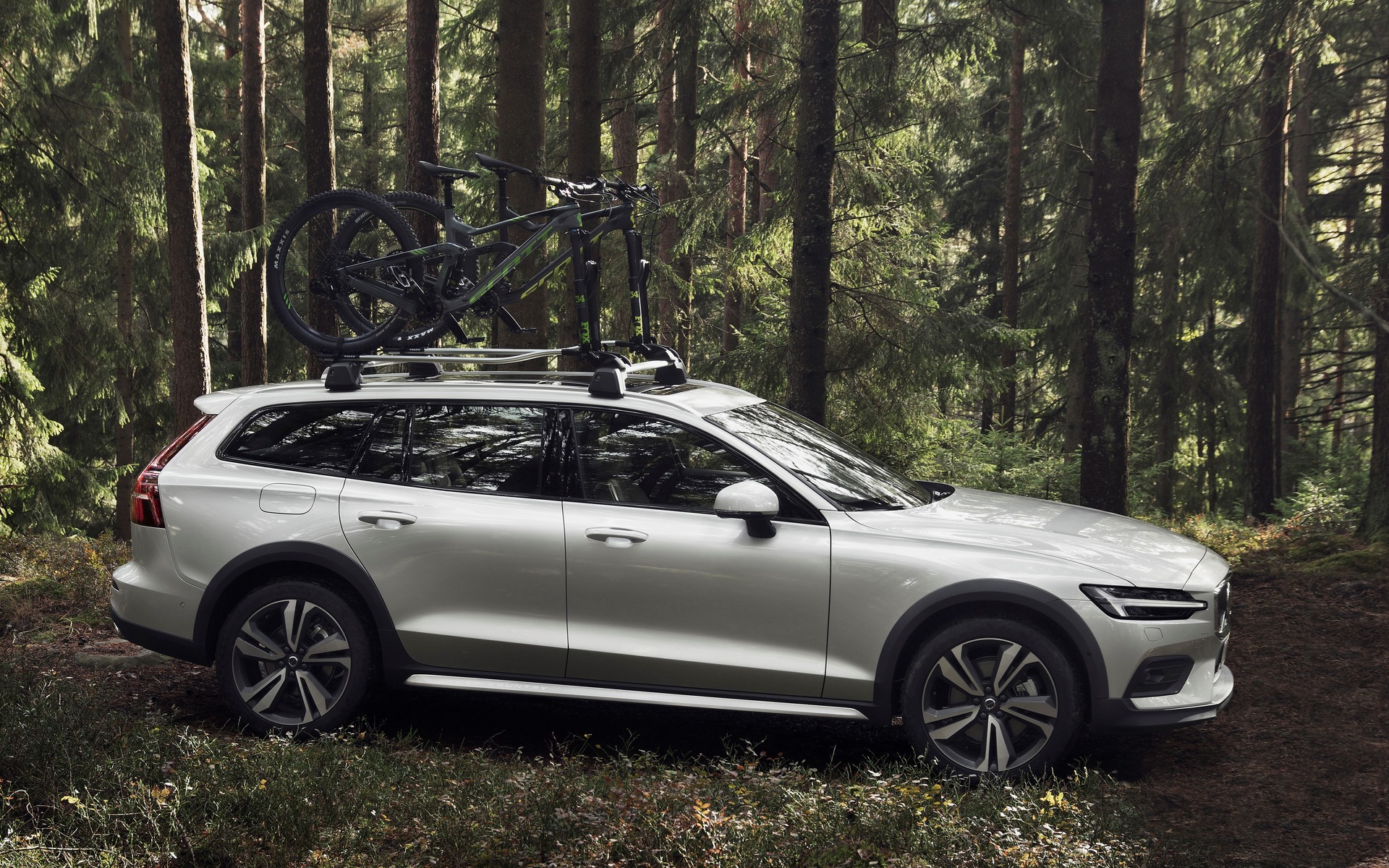 Image illustrant l'article: Volvo présente la V60 Cross Country 2019