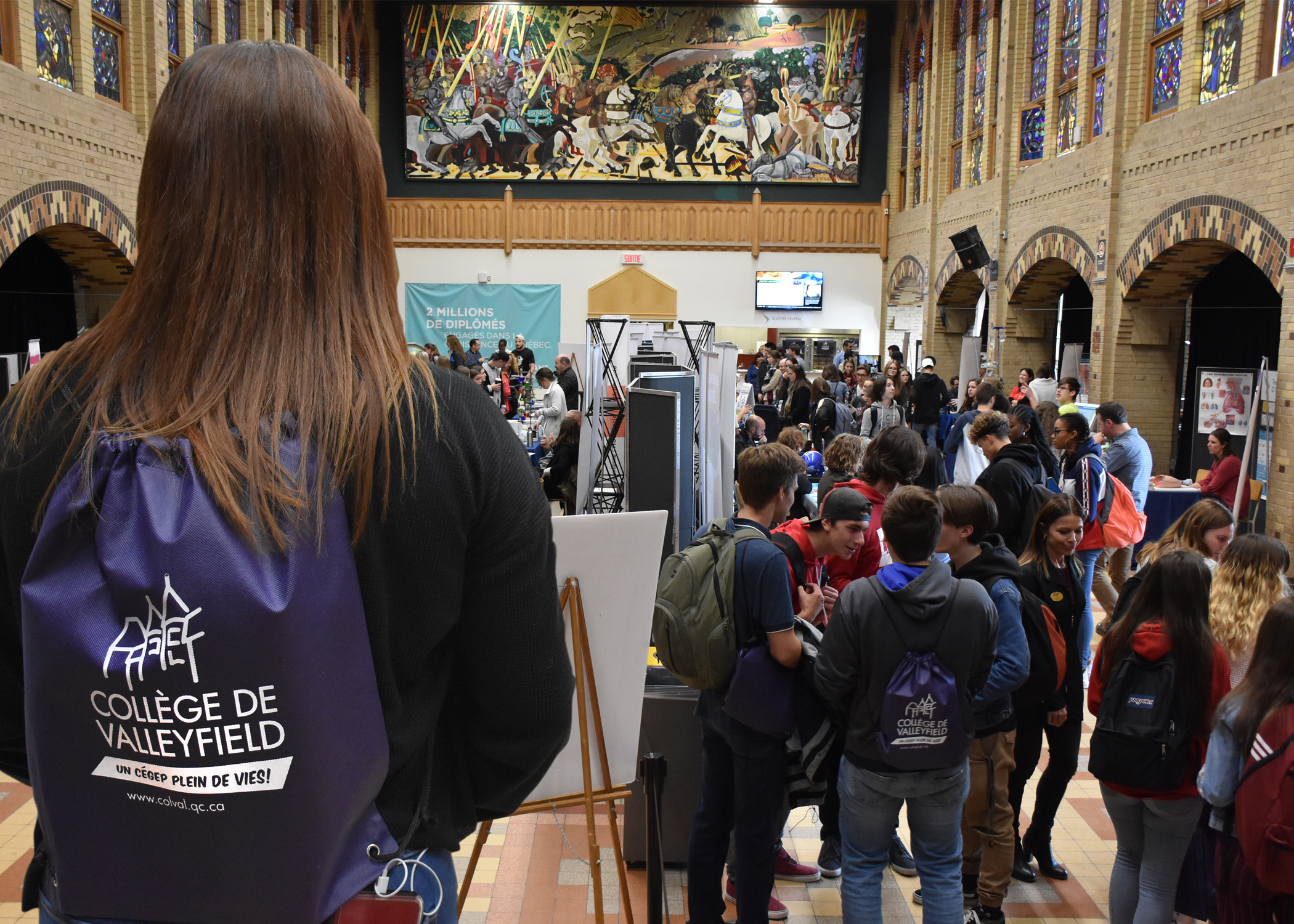 Plus de 1200 personnes découvrent le Collège de Valleyfield