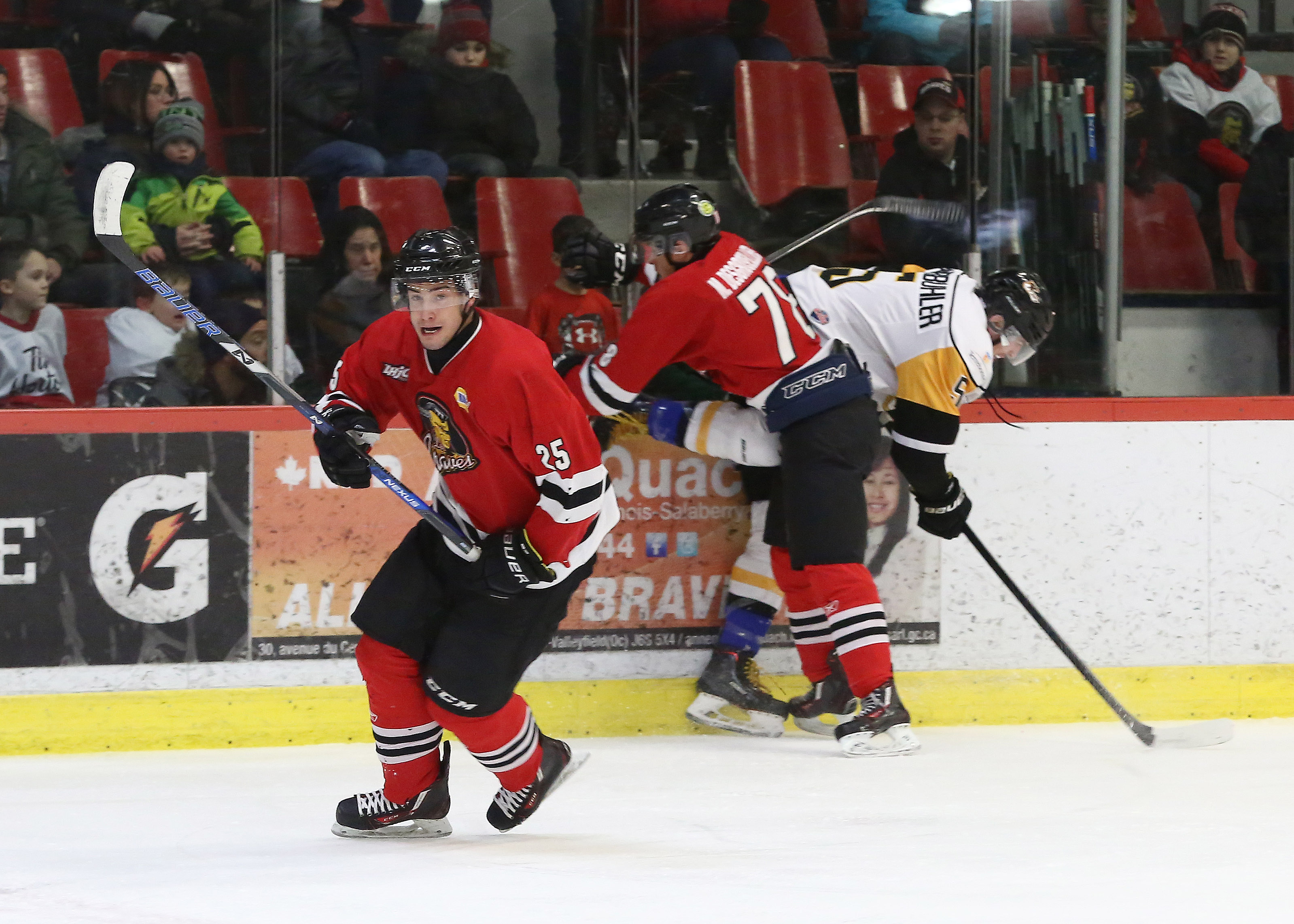 Les Braves se défendent avec des effectifs réduits