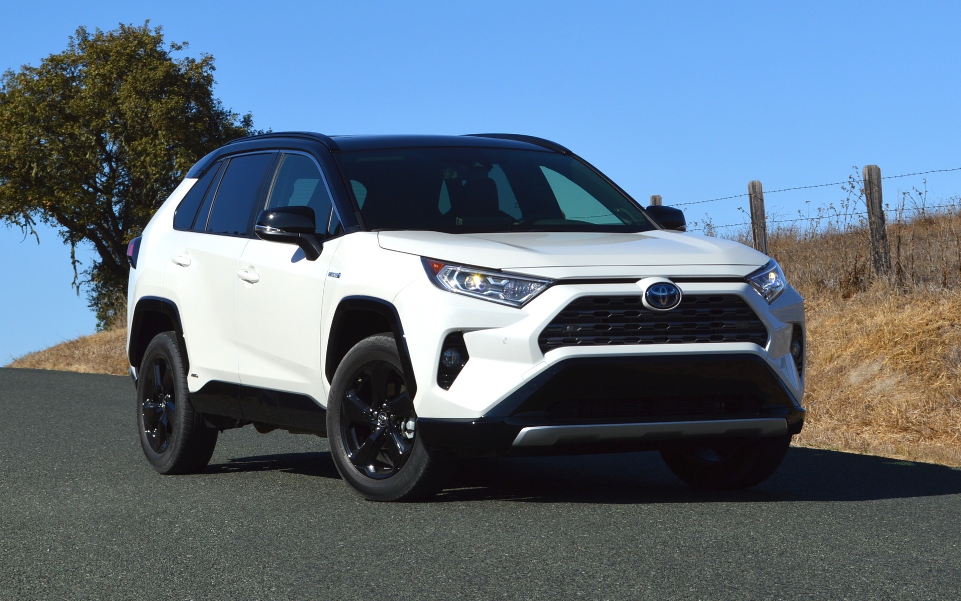 Image illustrant l'article: Toyota RAV4 hybride 2019 : prix annoncés