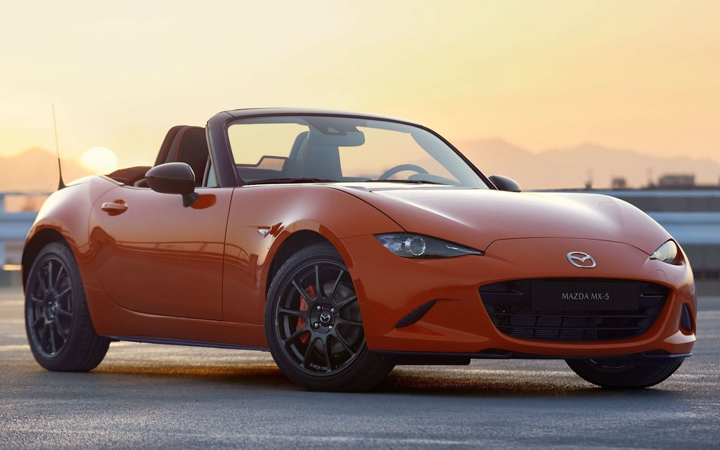 Image illustrant l'article: La Mazda MX-5 fête son 30e anniversaire avec une édition spéciale