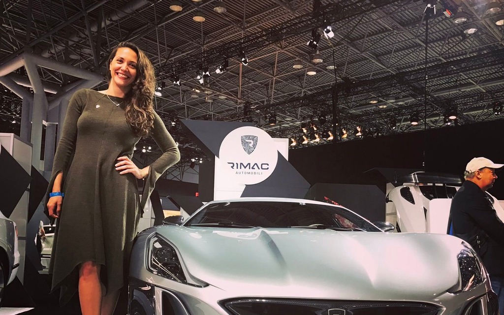 Image illustrant l'article: Derrière les supervoitures de Genève se cache une femme extraordinaire